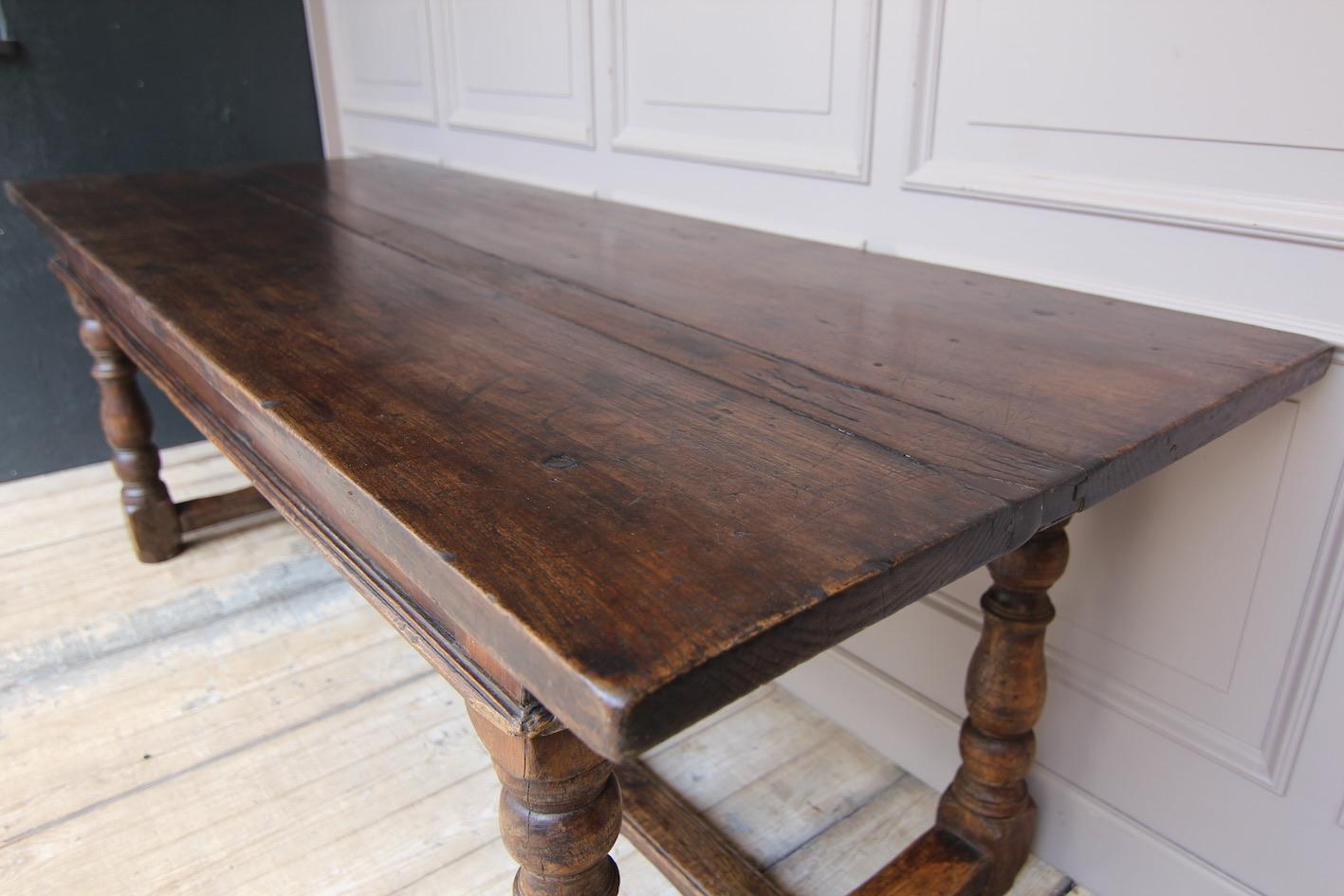 Early 19th Century French Refectory Table Made of Oak 1