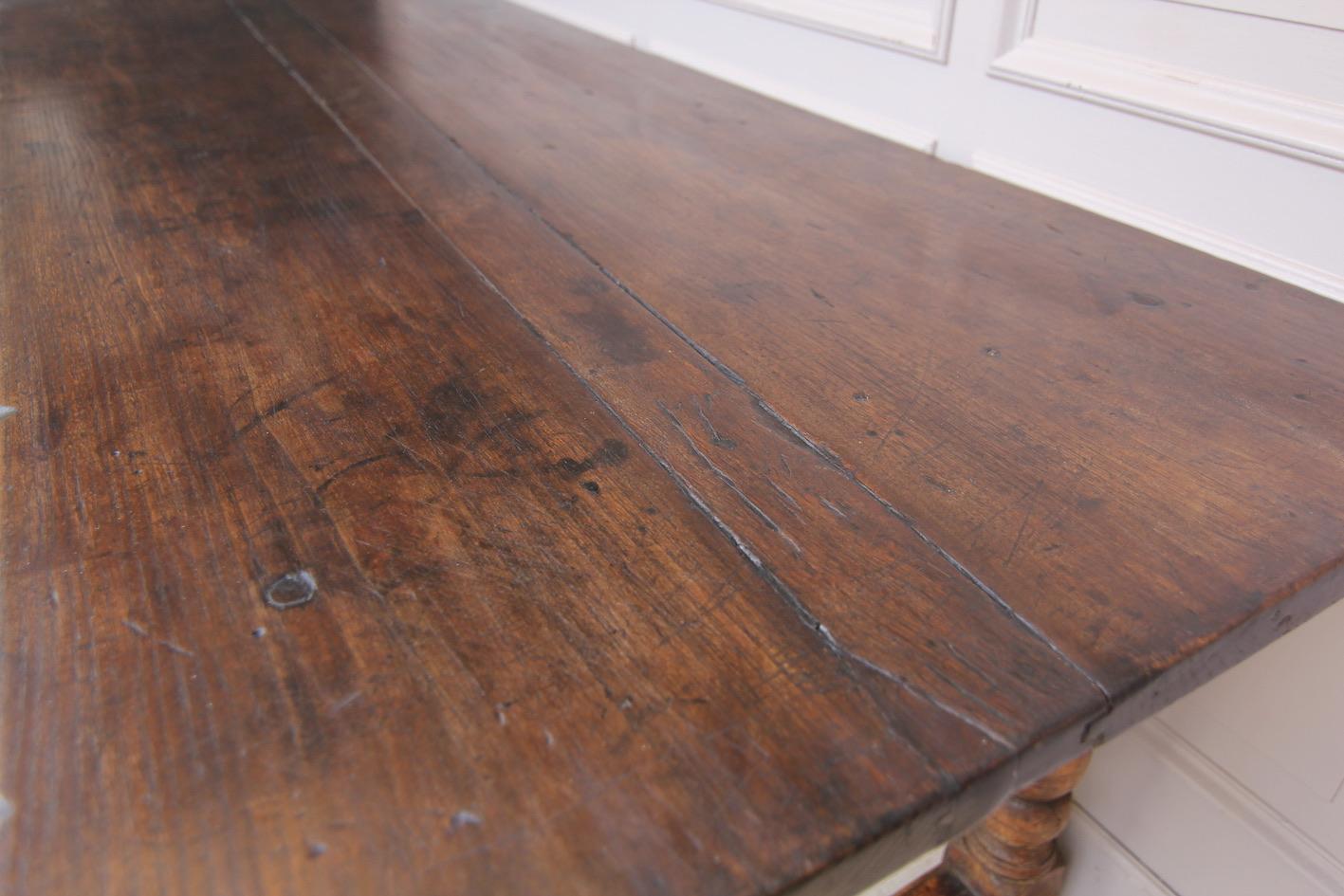 Early 19th Century French Refectory Table Made of Oak 2