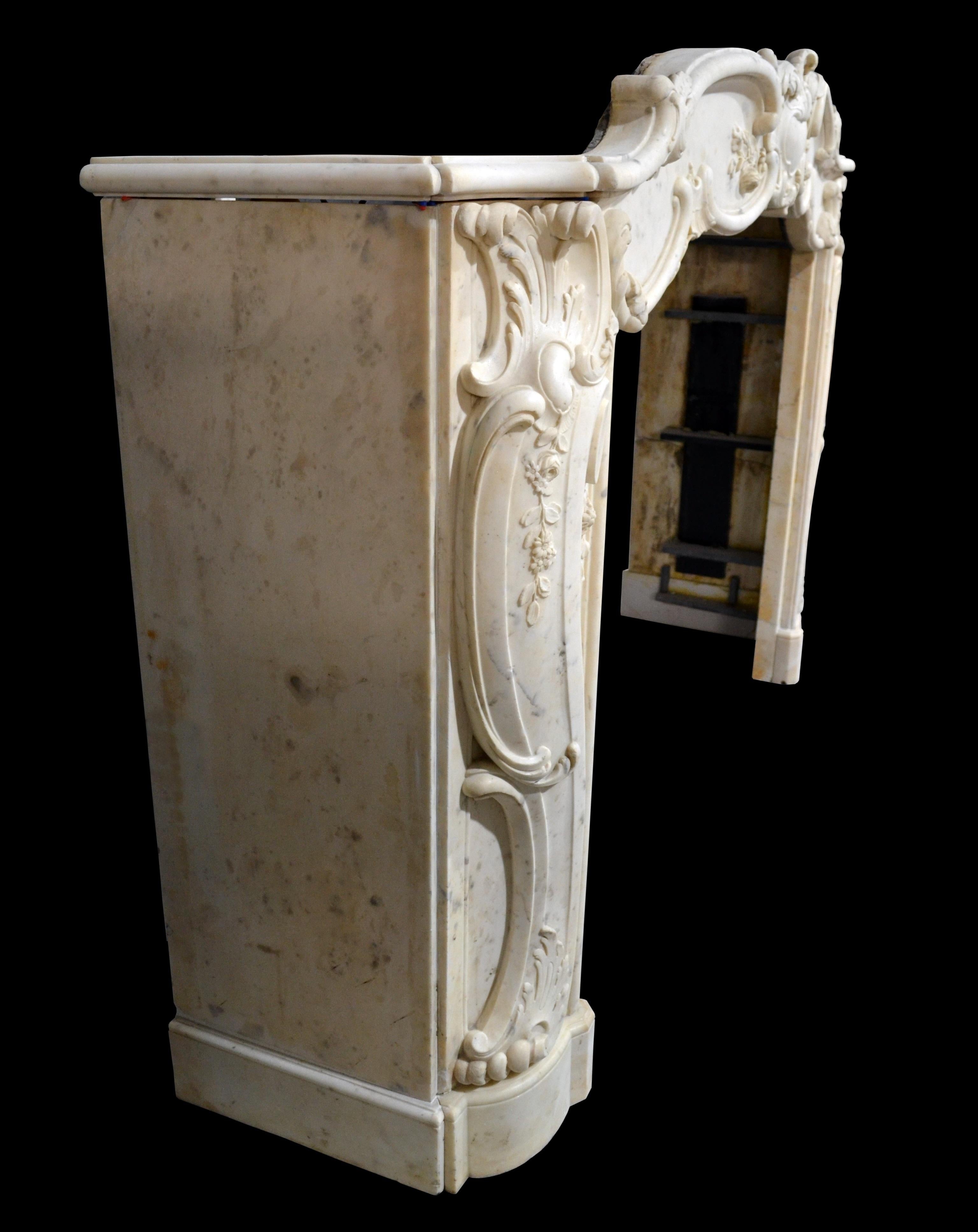 Hand-Carved Early 19th Century French Rococo Mantelpiece For Sale