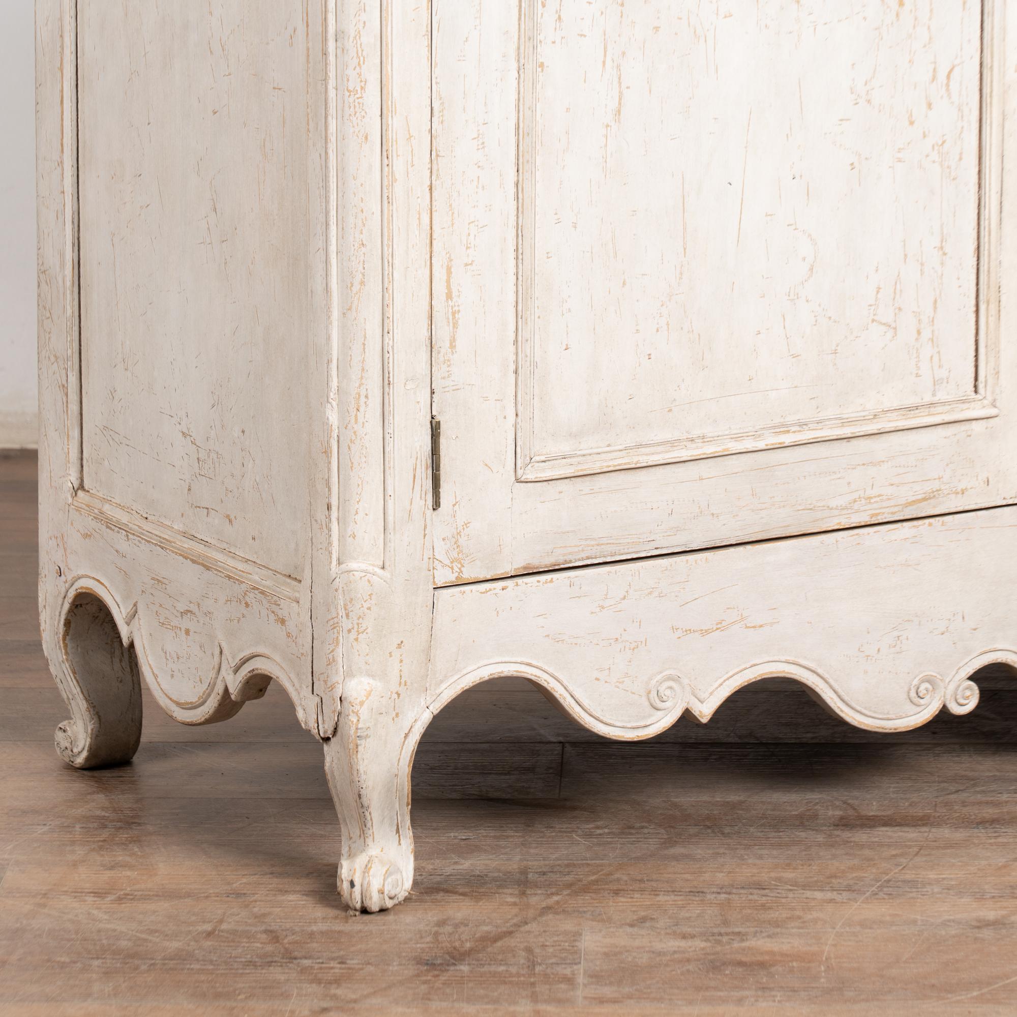Frühes 19. Jahrhundert Französisches Sideboard Buffet Weiß gestrichen im Angebot 9
