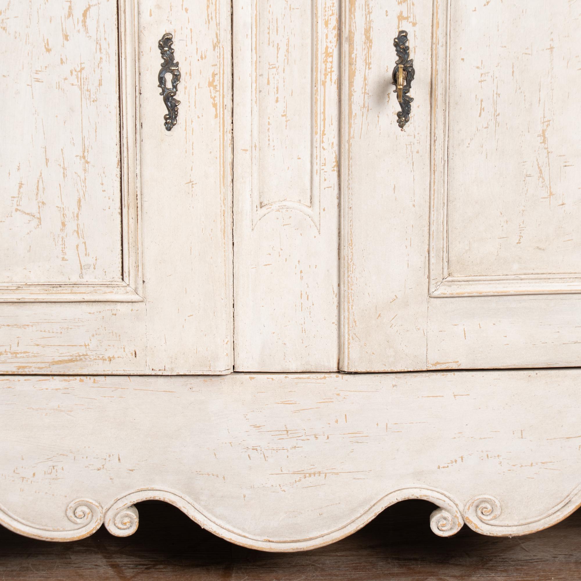 Frühes 19. Jahrhundert Französisches Sideboard Buffet Weiß gestrichen im Angebot 11
