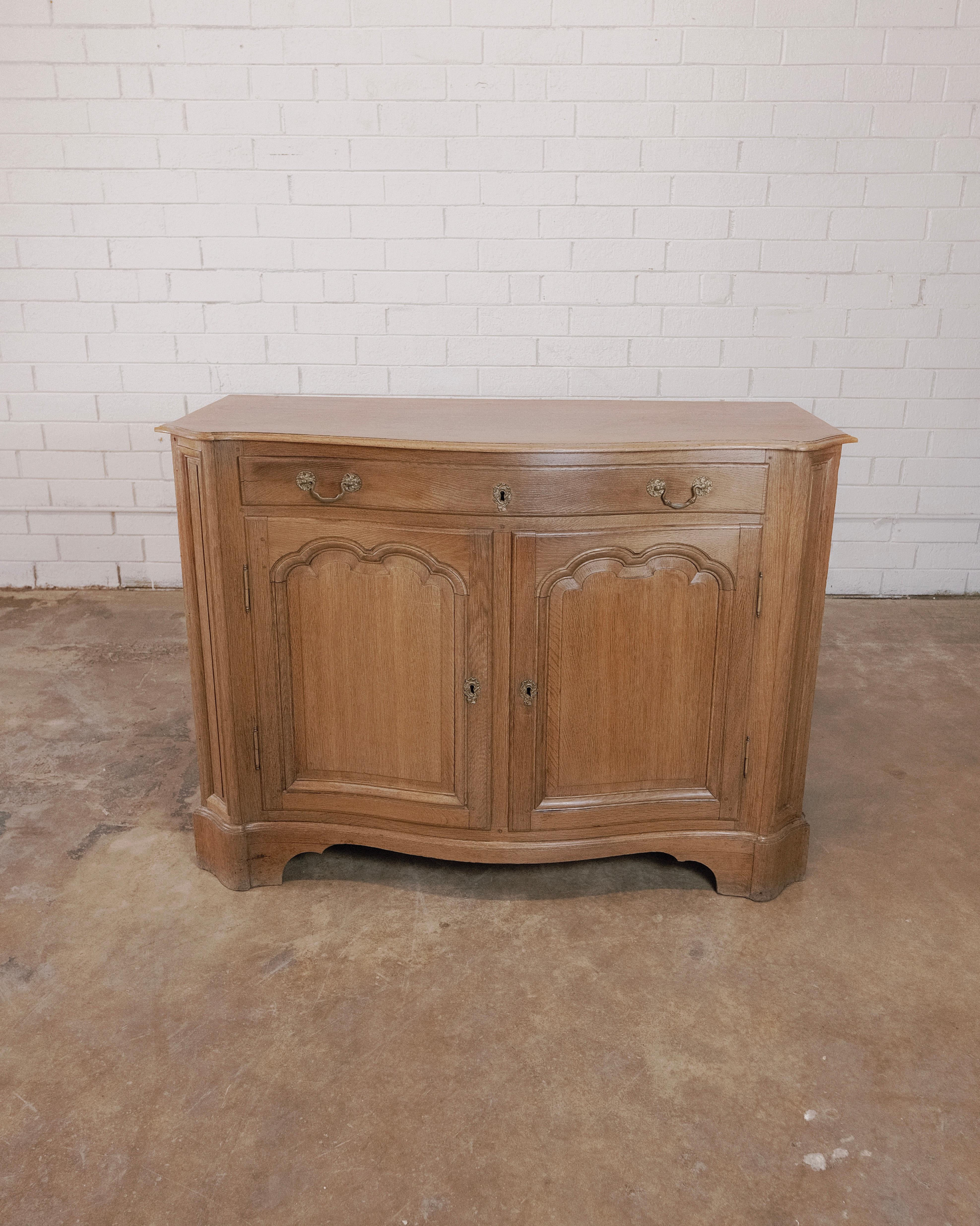 Early 19th Century French sideboard In Good Condition For Sale In High Point, NC