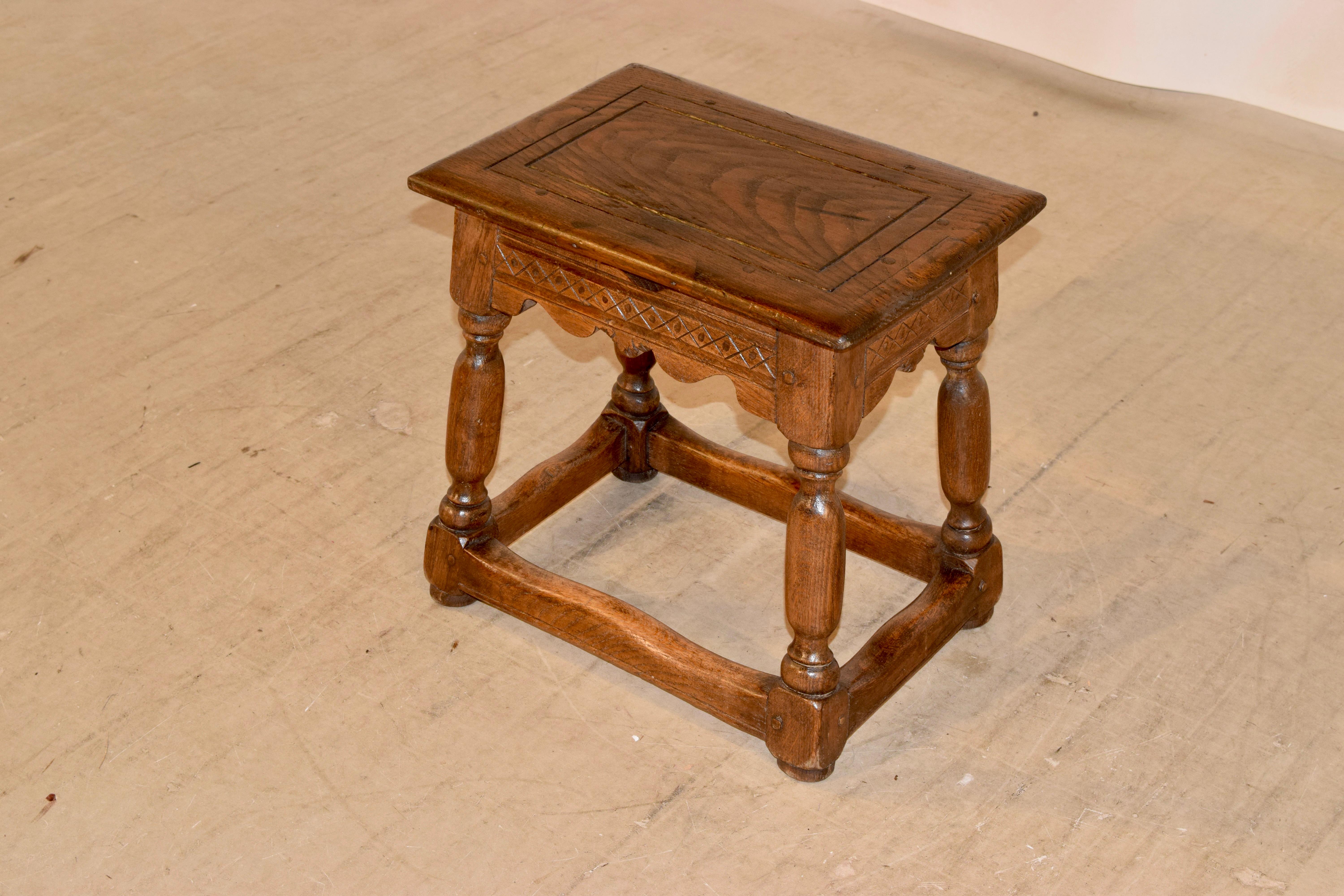 Early 19th Century French Stool For Sale 1