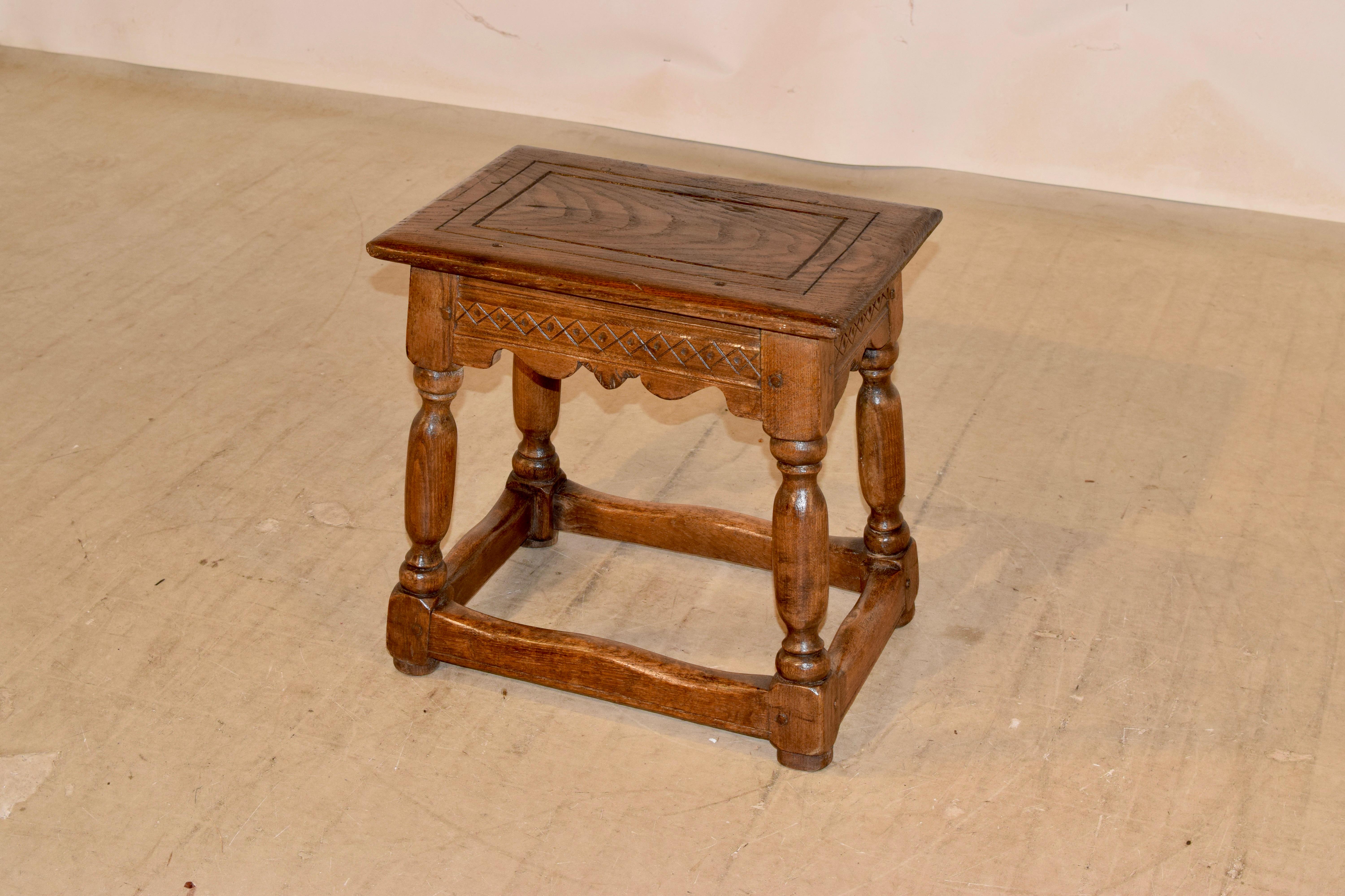 Early 19th Century French Stool For Sale 4