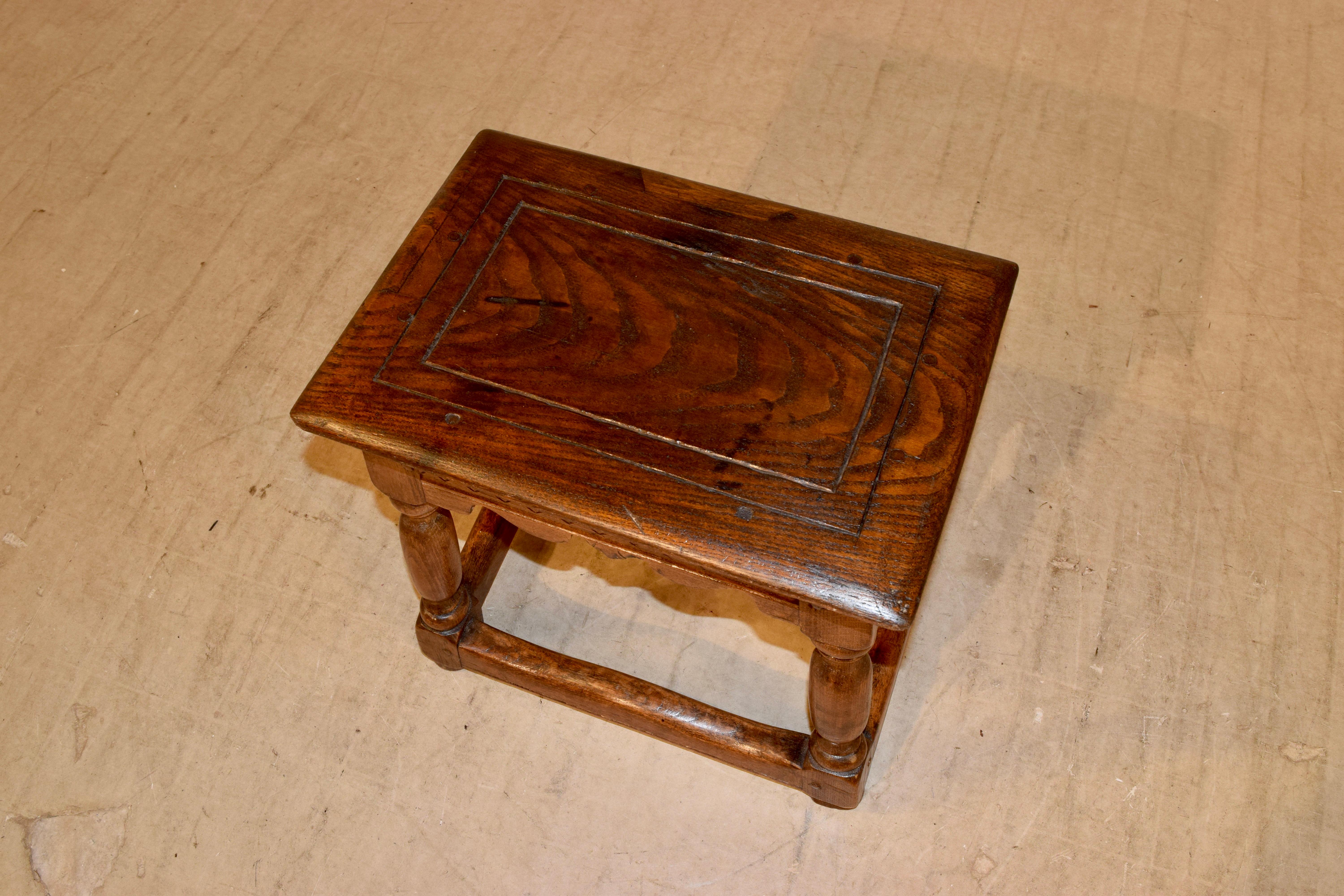 Early 19th Century French Stool For Sale 5
