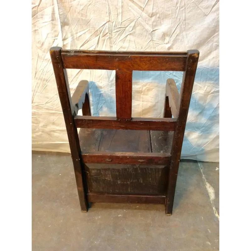 Early 19th Century French Walnut Armchair For Sale 6