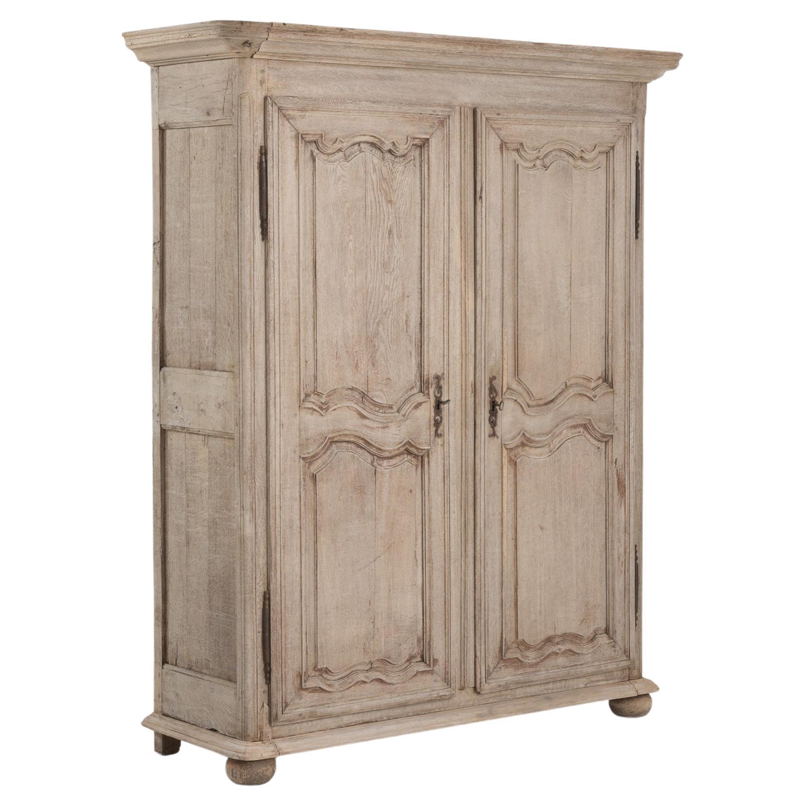 Cabinet en bois français du début du 19ème siècle en vente