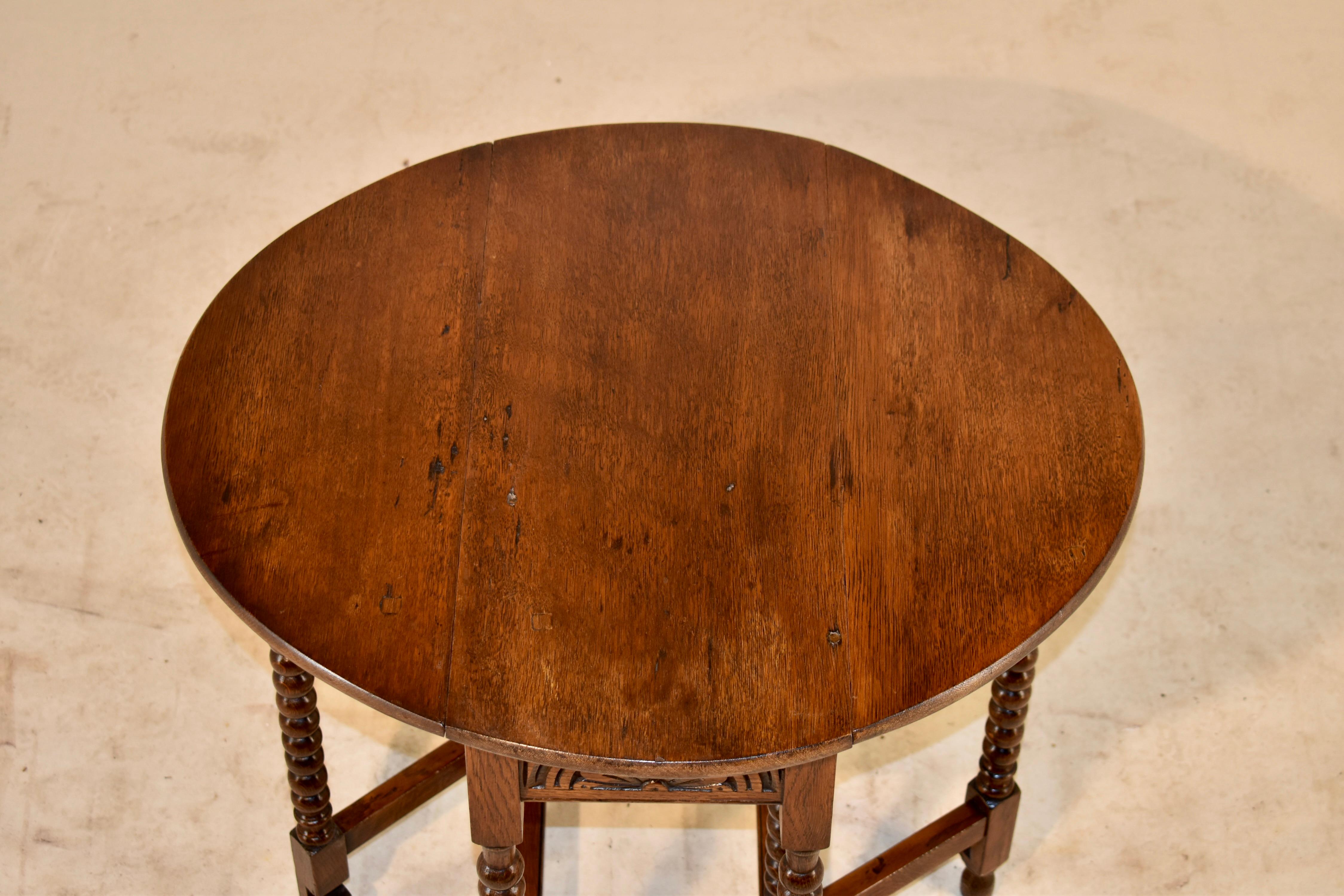 Early 19th Century Gate Leg Side Table 3