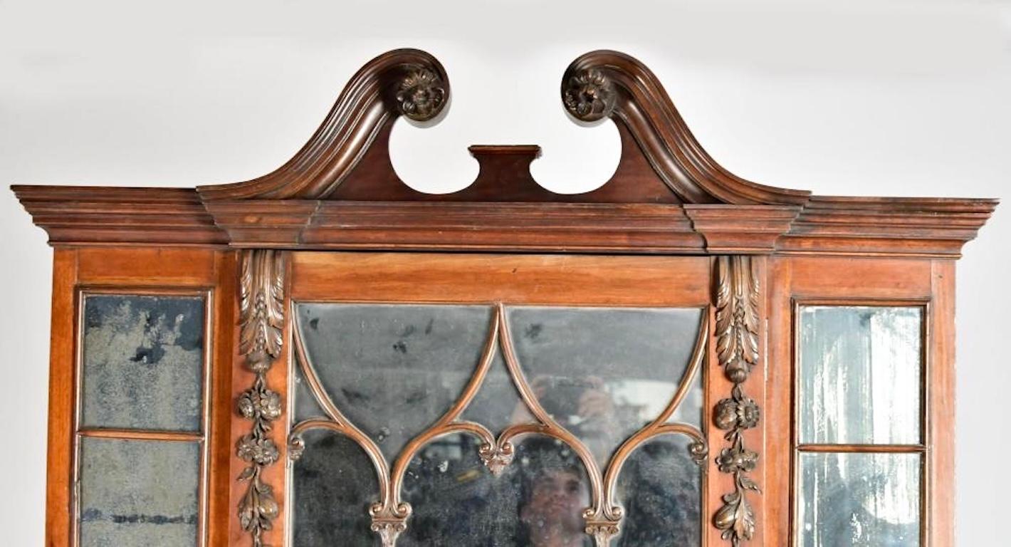 Libreria Chippendale Cinese con specchio del primo Ottocento in vendita 4