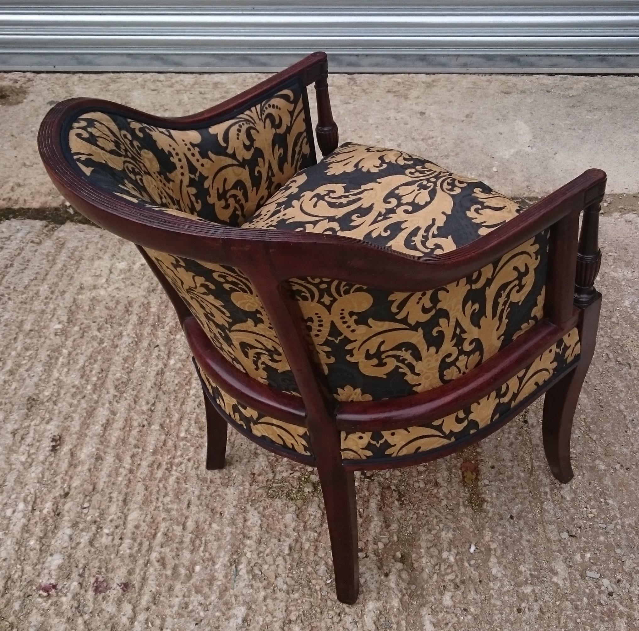 Early 19th Century George III Period Mahogany Antique Library Chair For Sale 1