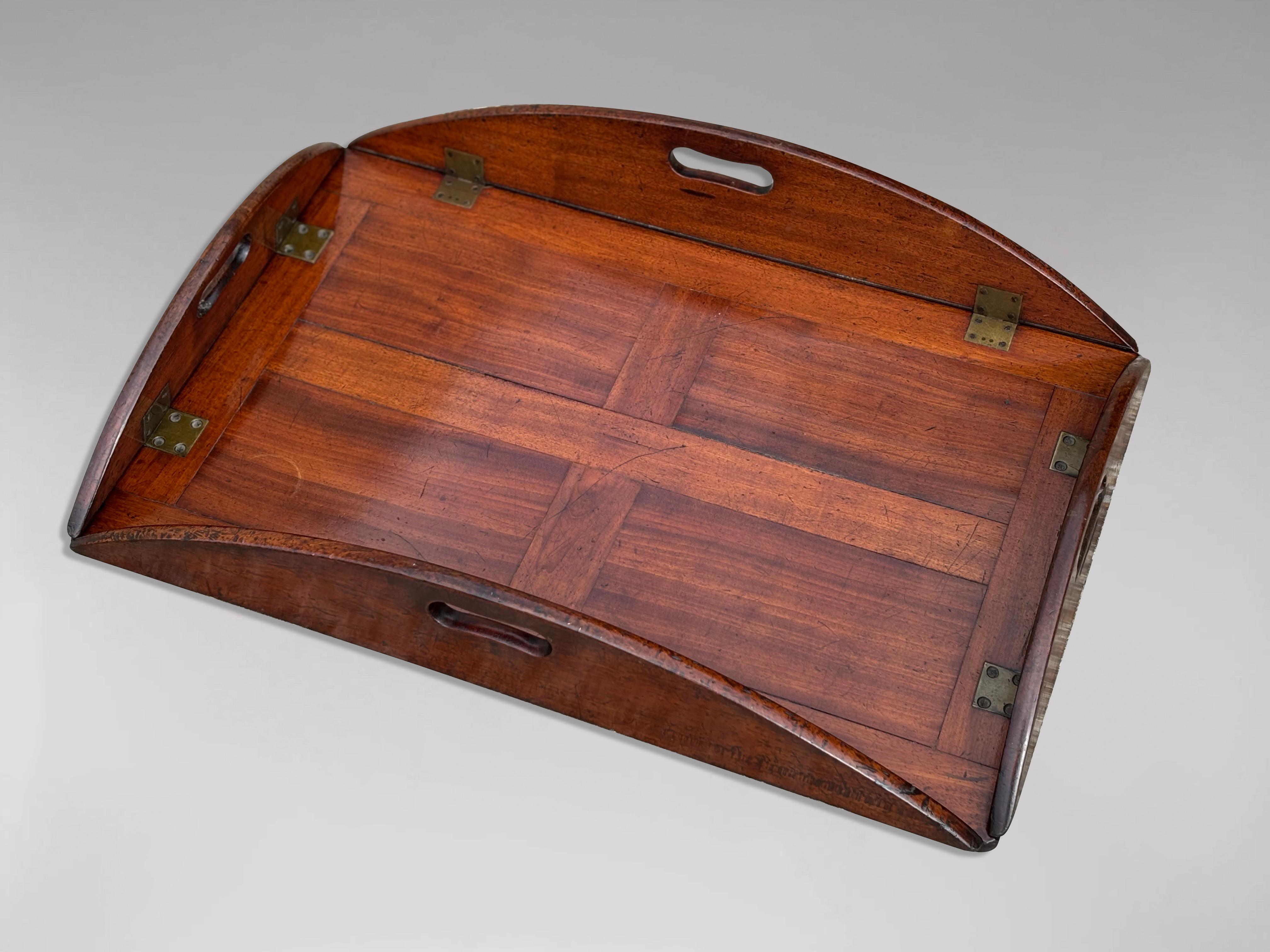 Frühe 19. Jahrhundert George III Periode Mahagoni Butler's Tablett auf Stand im Zustand „Gut“ im Angebot in Petworth,West Sussex, GB