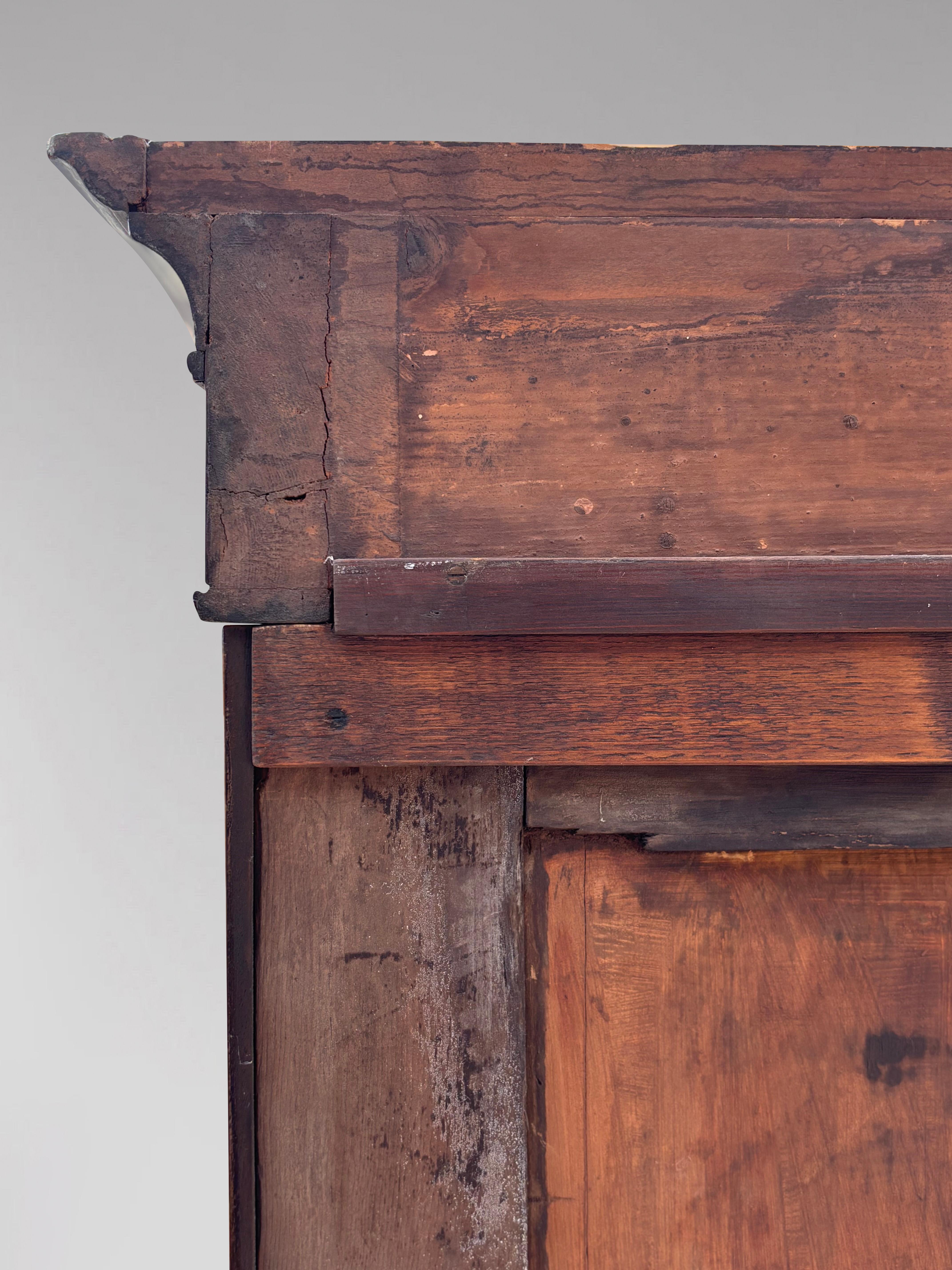 Early 19th Century George IV Period Mahogany Wardrobe For Sale 3
