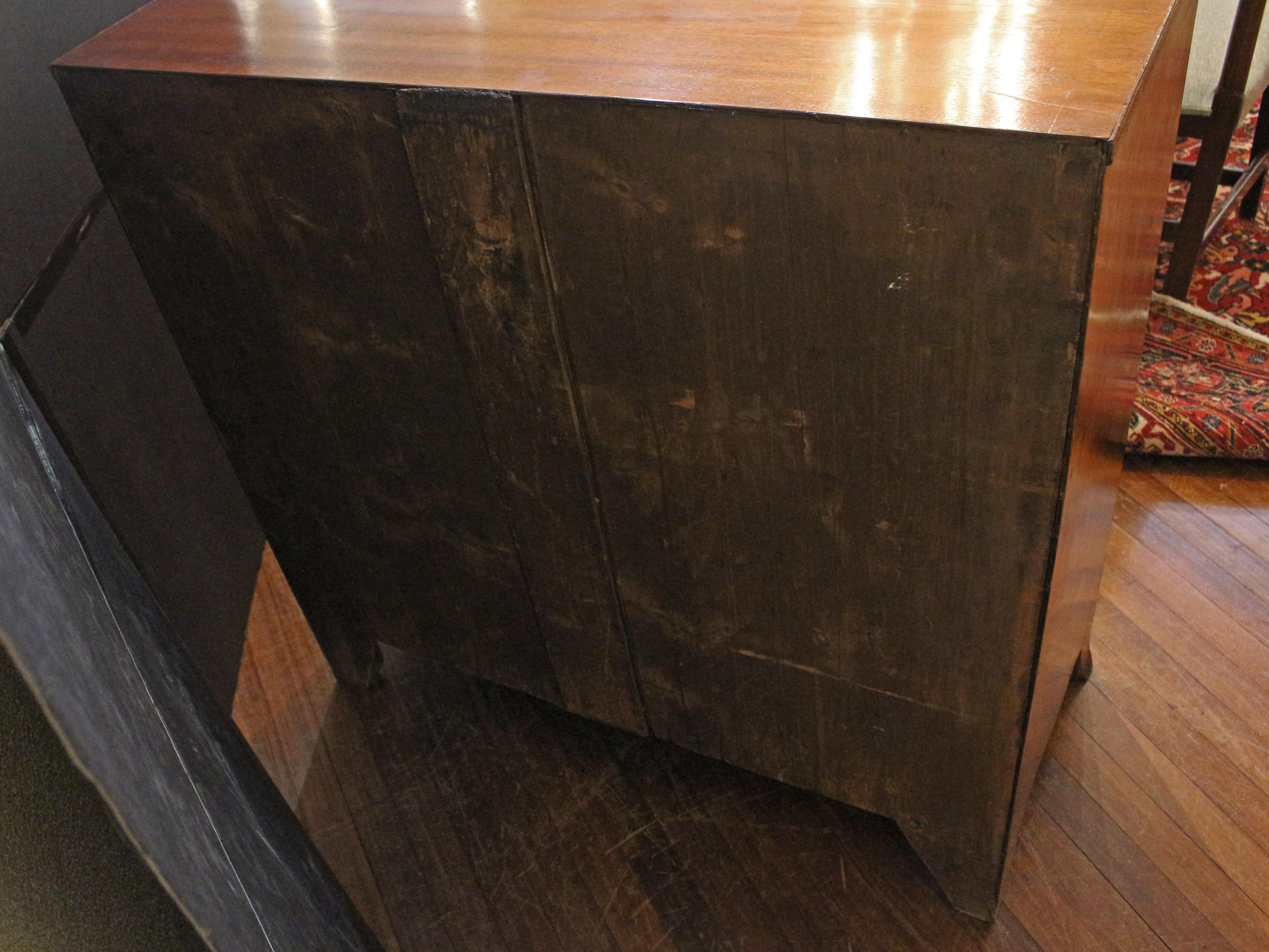 Wood Early 19th Century Georgian Bowfront Chest of Drawers
