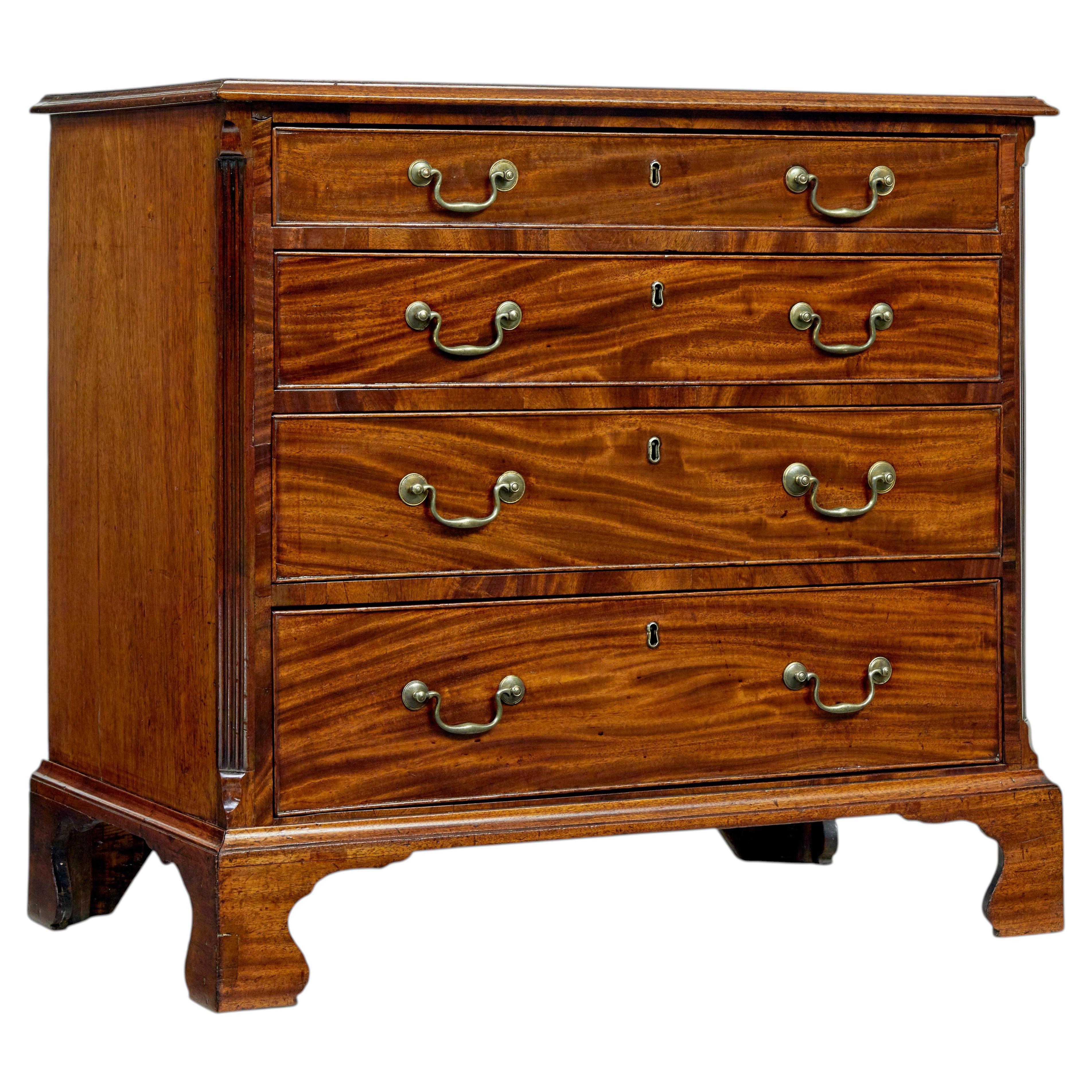 Early 19th century Georgian chest of drawers
