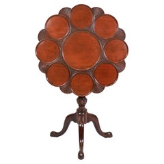 Early 19th Century Georgian Hand-Carved Mahogany Tilt-Top Supper Table
