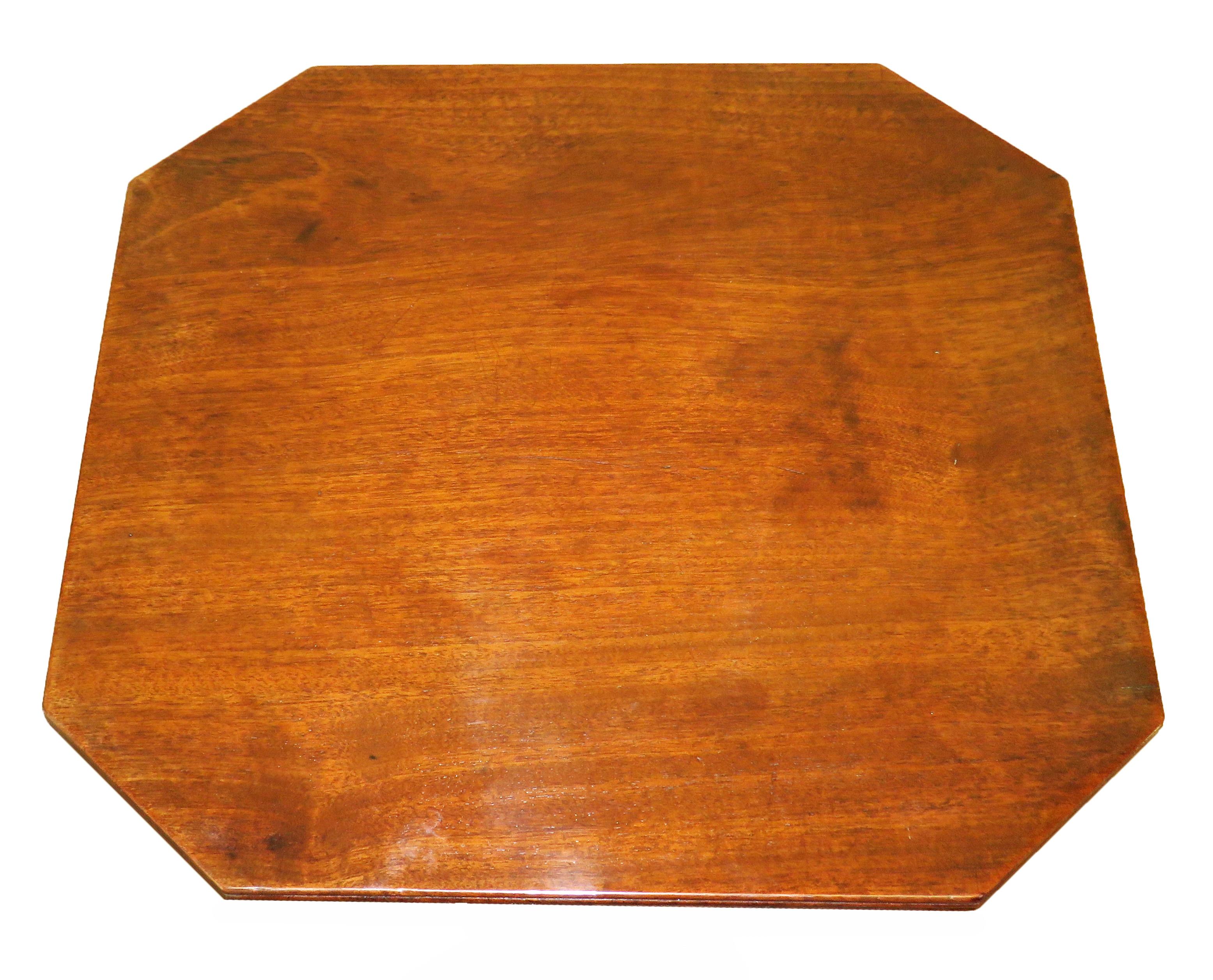 English Early 19th Century Georgian Mahogany Wine Table For Sale