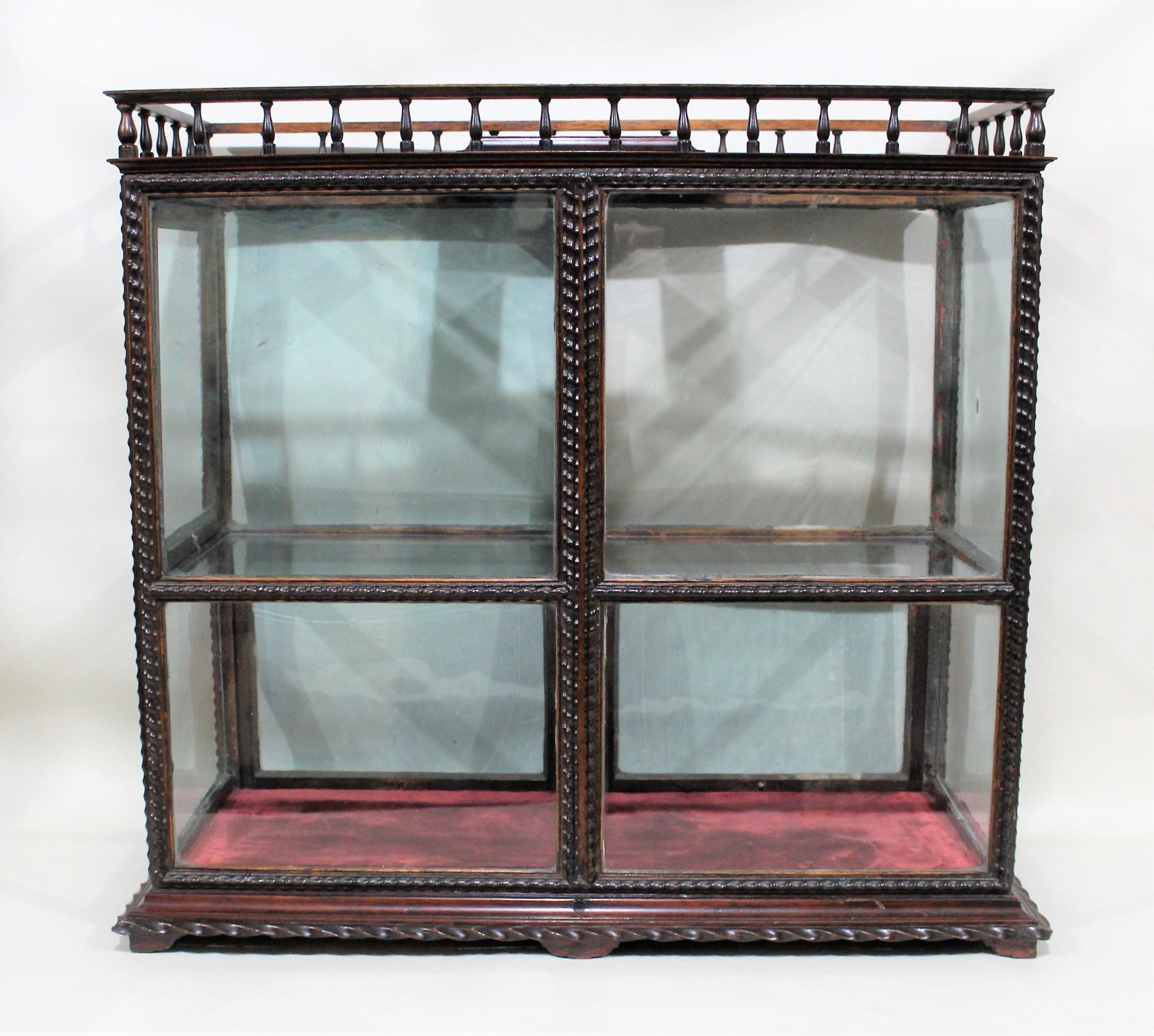 table top glass display cabinet