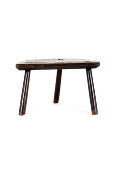 Early 19th century Georgian Welsh Milking Stool made of Elm