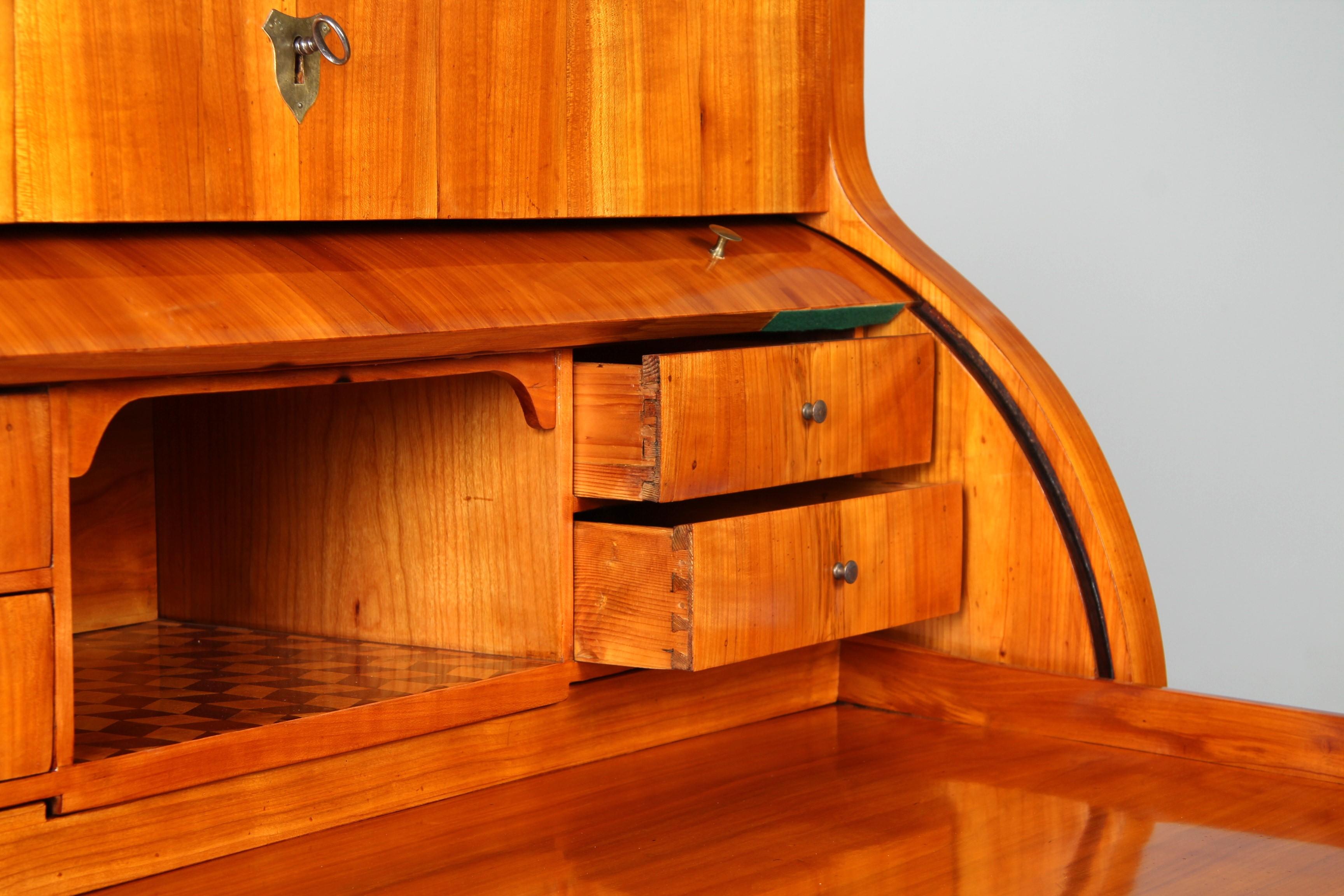 Mesa, secreter y escritorio Biedermeier alemán de principios del siglo XIX, hacia 1820 en venta 2