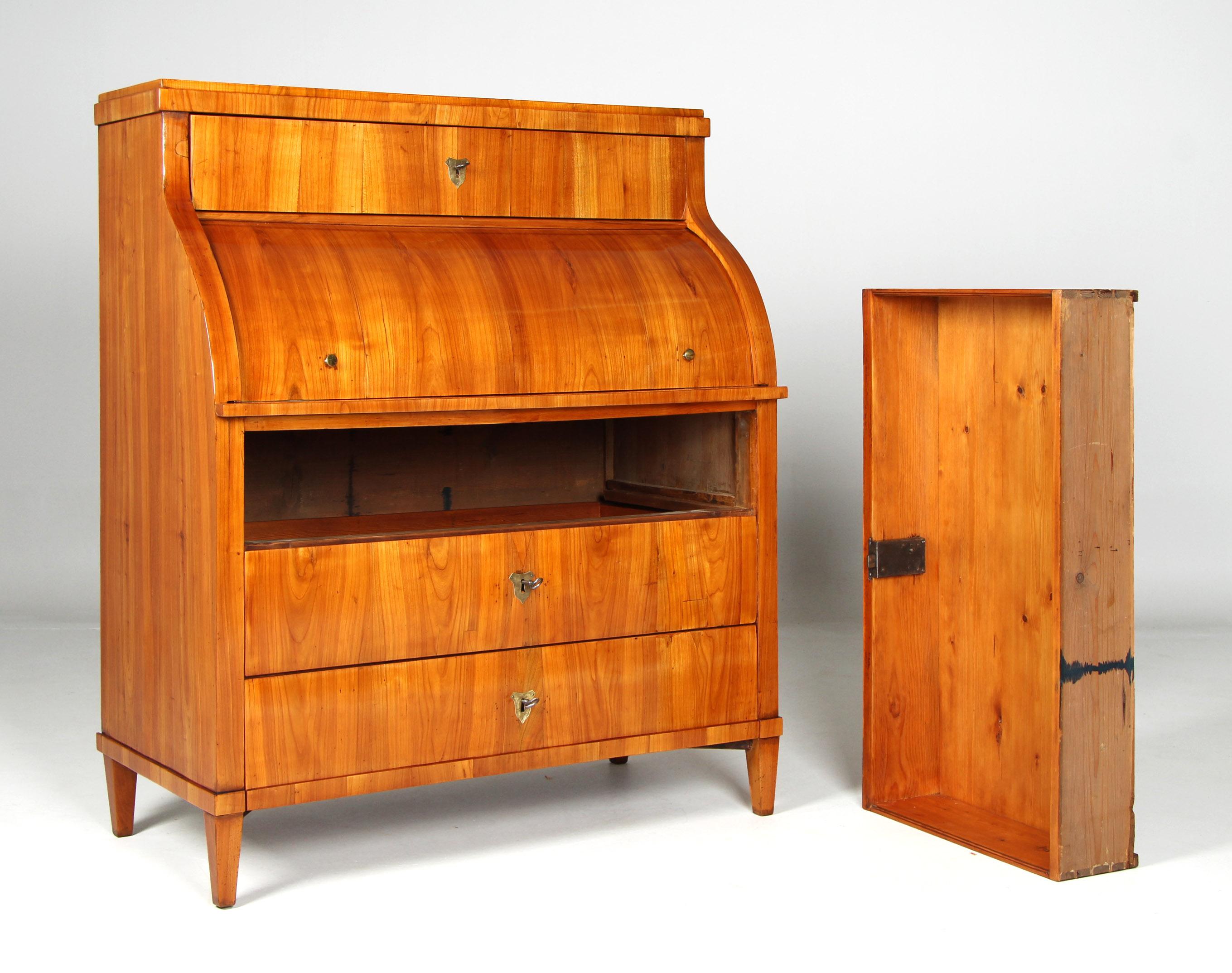 Mesa, secreter y escritorio Biedermeier alemán de principios del siglo XIX, hacia 1820 en venta 4