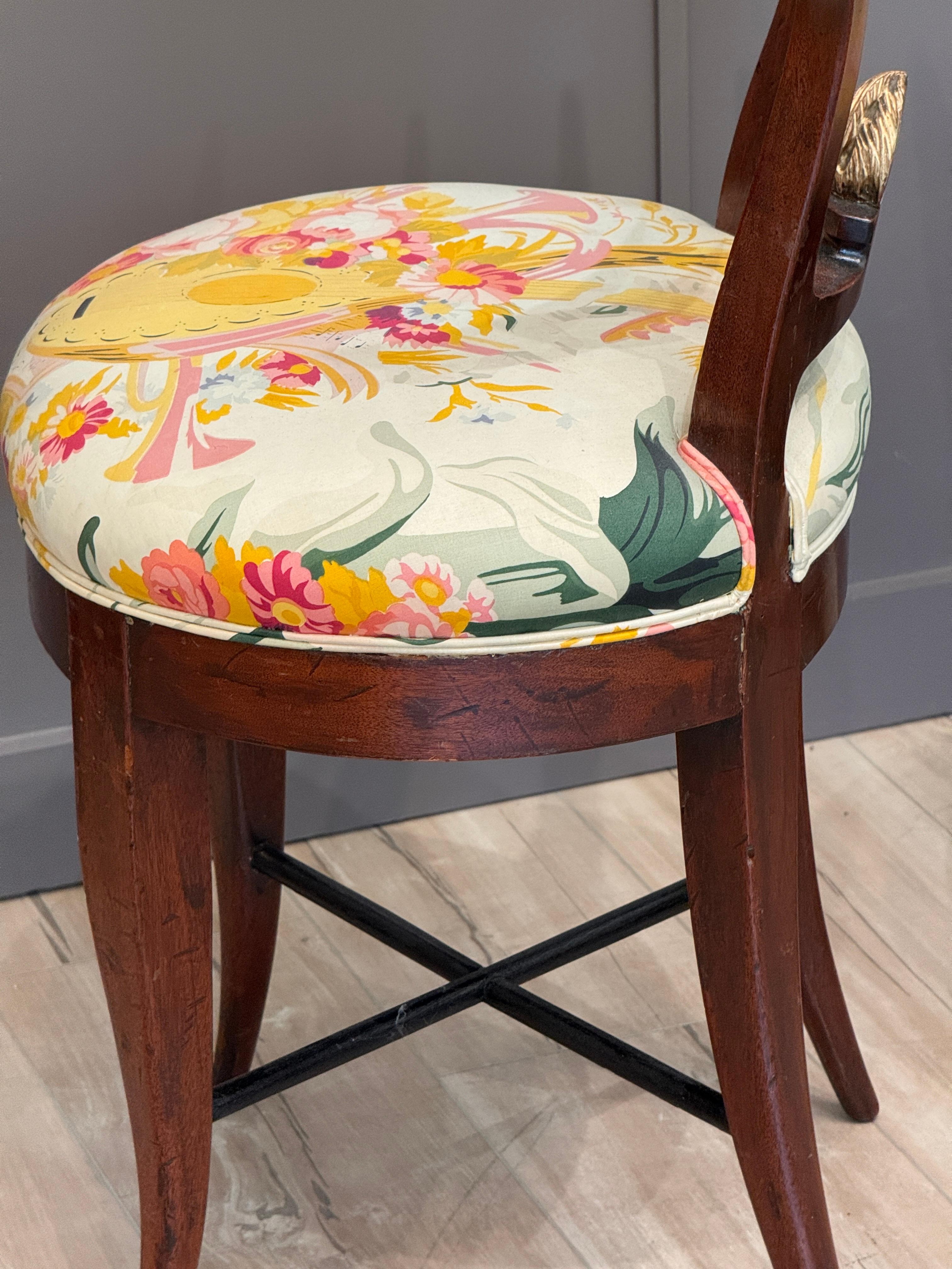 Chaises allemandes Biedermeier en acajou peint du début du 19e siècle - Paire en vente 5