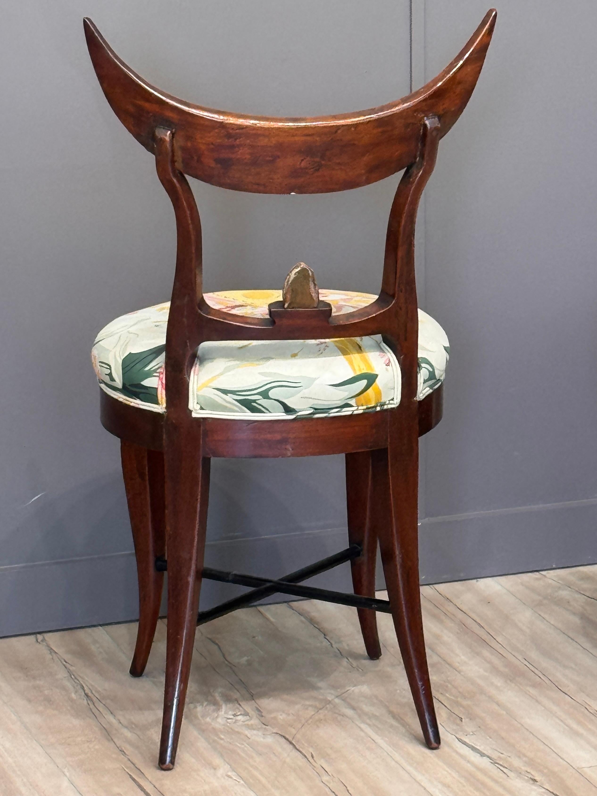 Chaises allemandes Biedermeier en acajou peint du début du 19e siècle - Paire en vente 6