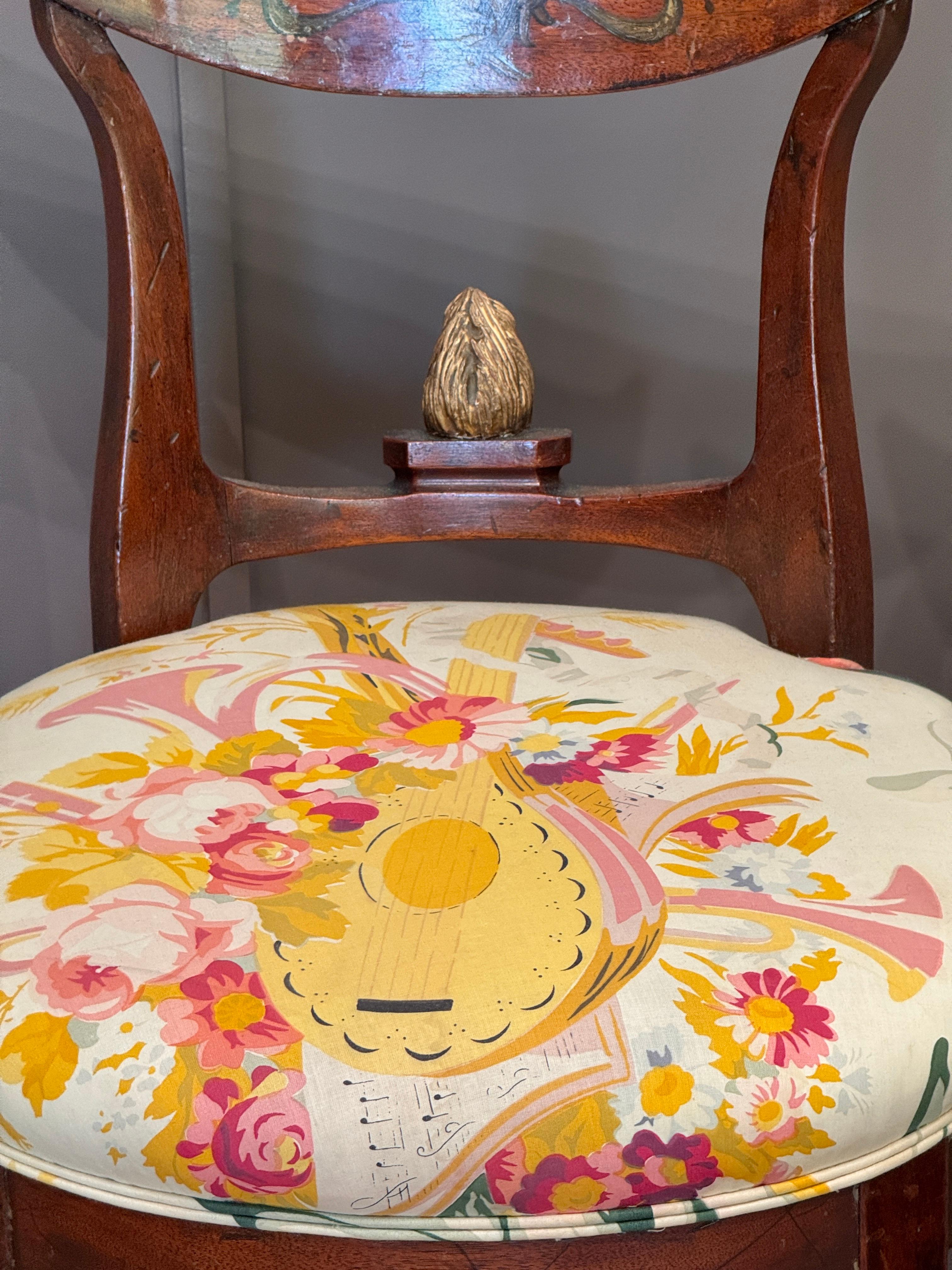 Chaises allemandes Biedermeier en acajou peint du début du 19e siècle - Paire en vente 2