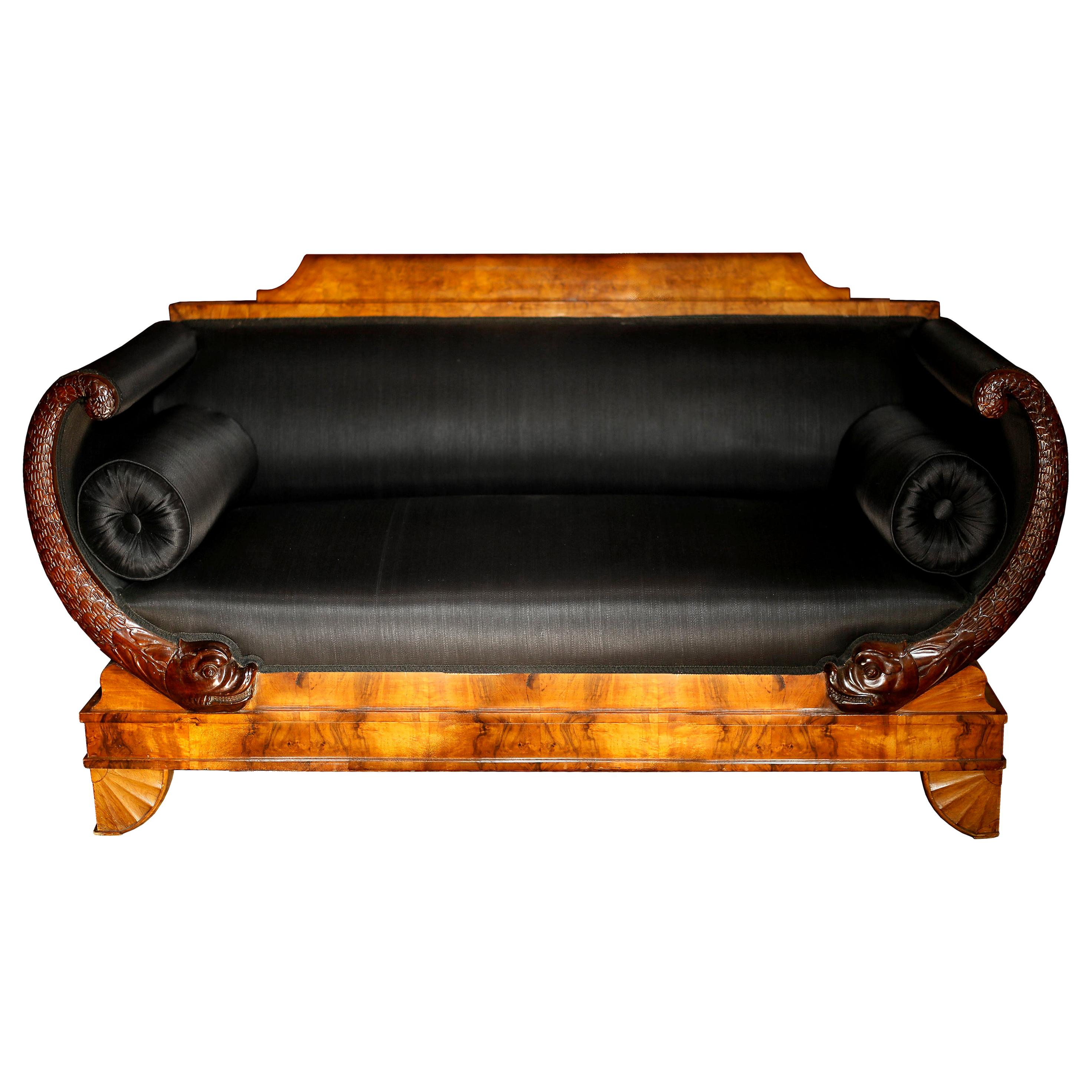Early 19th Century German Burl Walnut Biedermeier Sofa in Black Horsehair Fabric