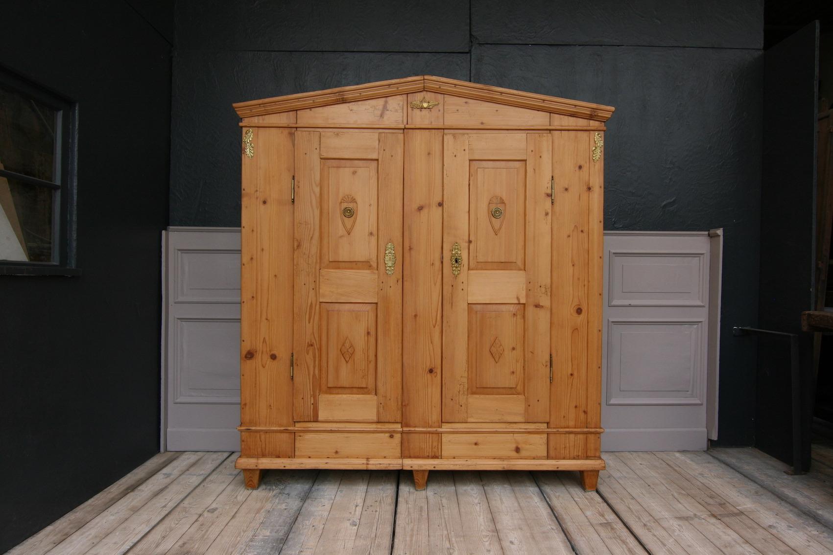 Early 19th Century German Classicism Biedermeier Pine Cabinet 14