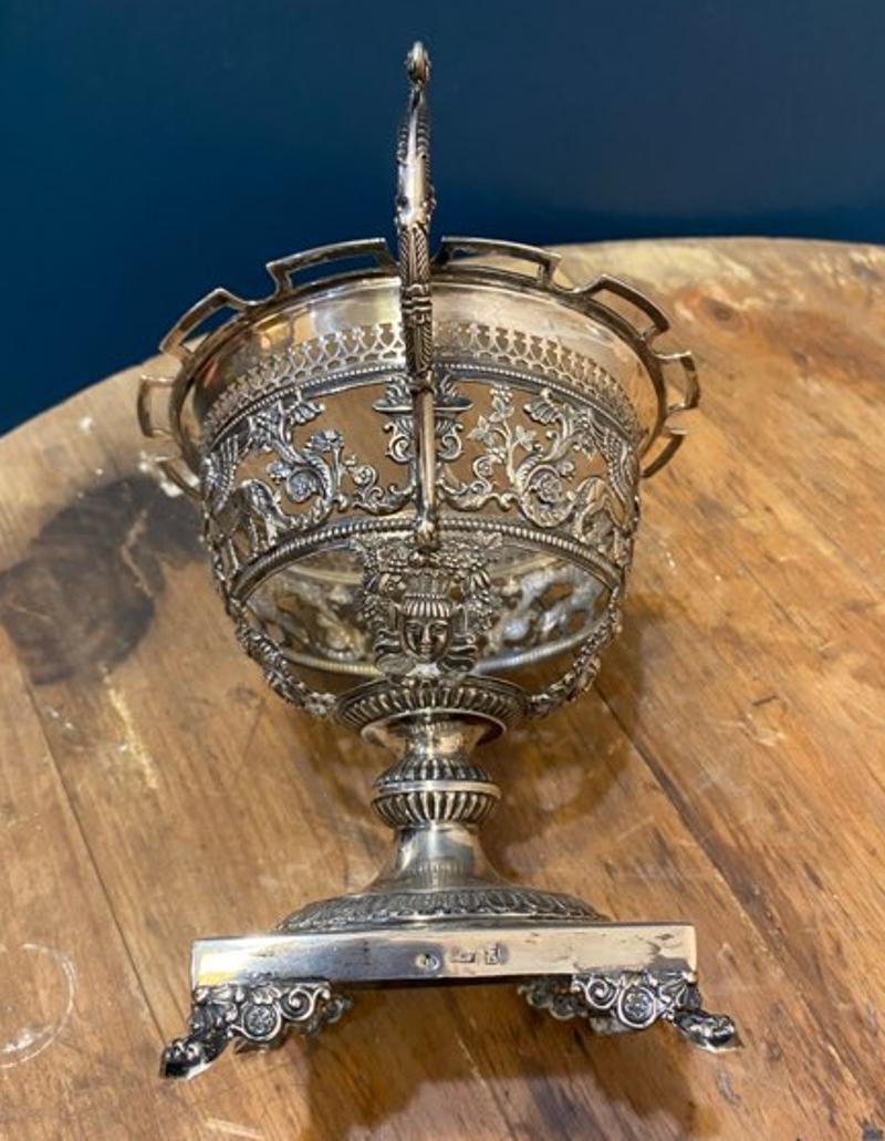 Early 19th Century German Neoclassical Silver Compote by Johann Martin Schott In Good Condition For Sale In Middleburg, VA