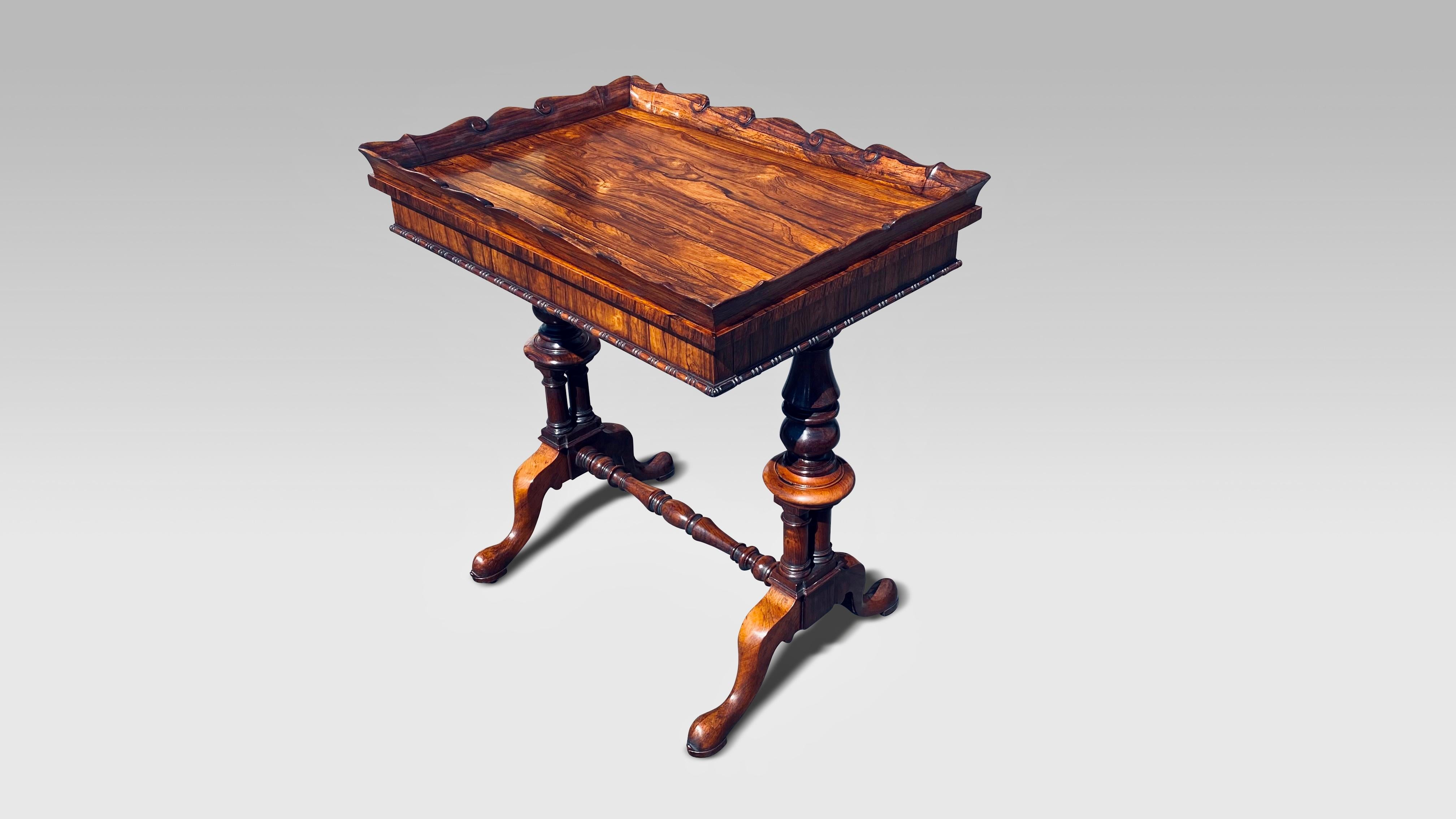 Early 19th Century Gillows Rosewood Work Table For Sale 3