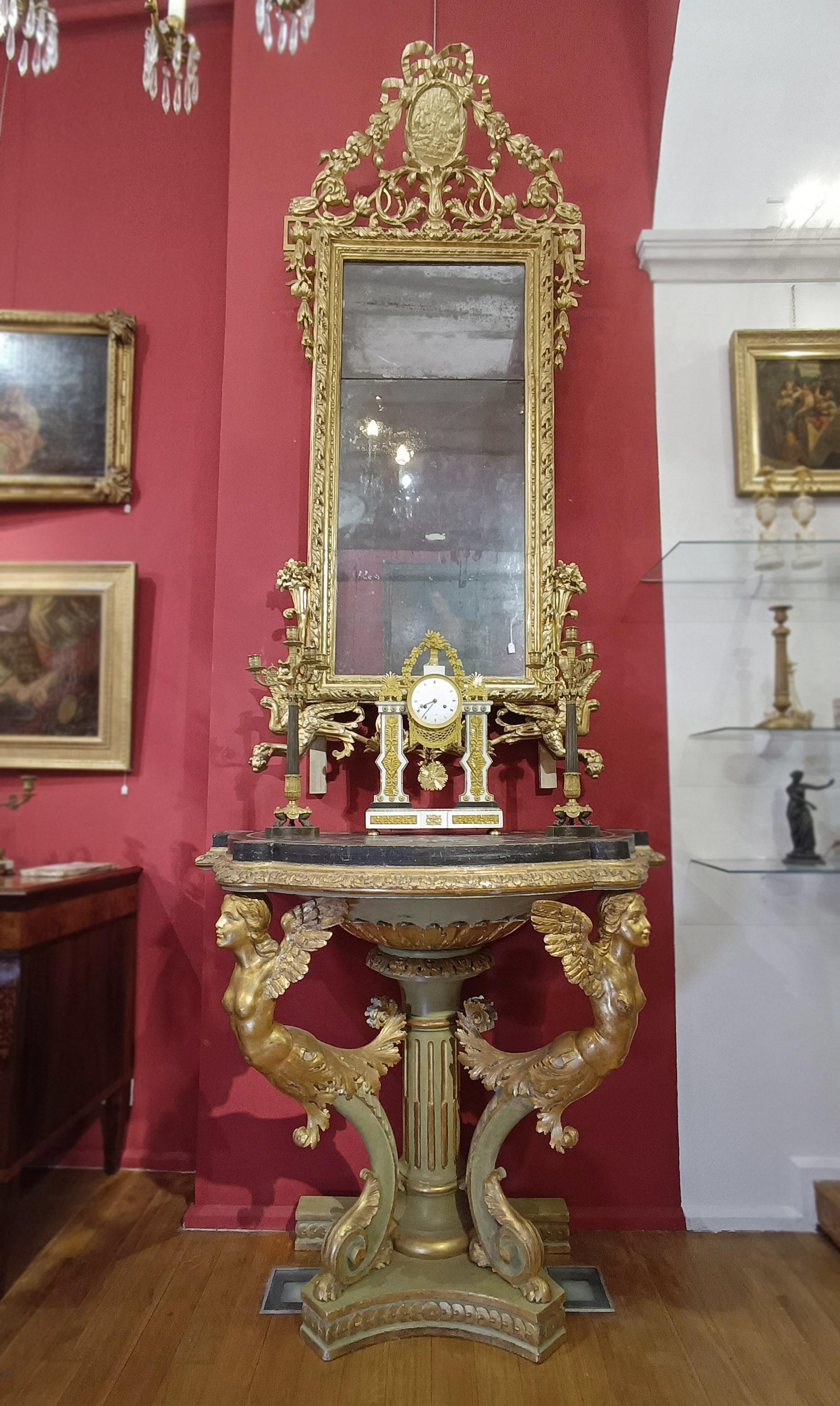 EARLY 19th CENTURY GILT AND PAINTED EMPIRE CONSOLE TABLE in vendita 1