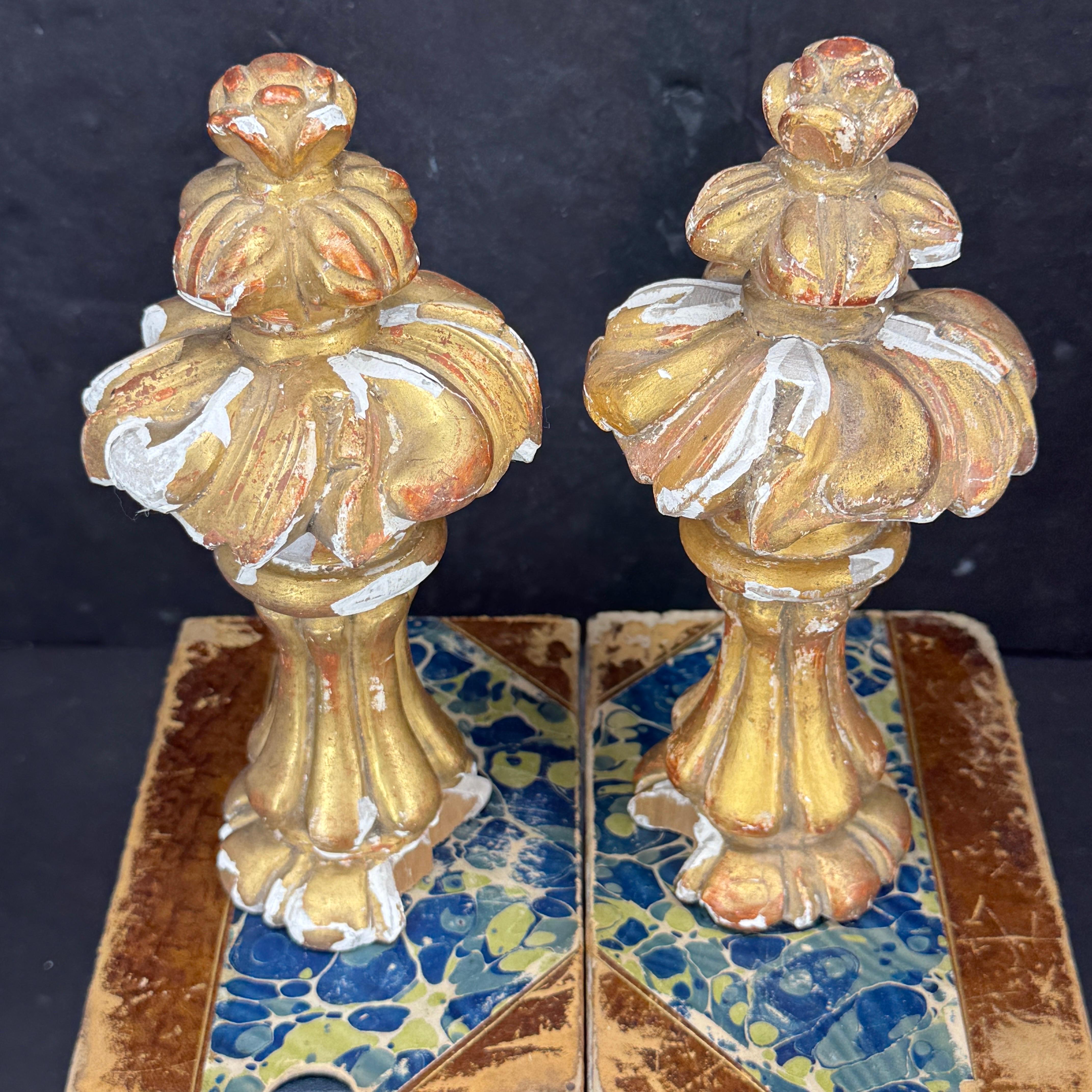 Early 19th Century Gilt Fragments Architectural Sculptures, France For Sale 3