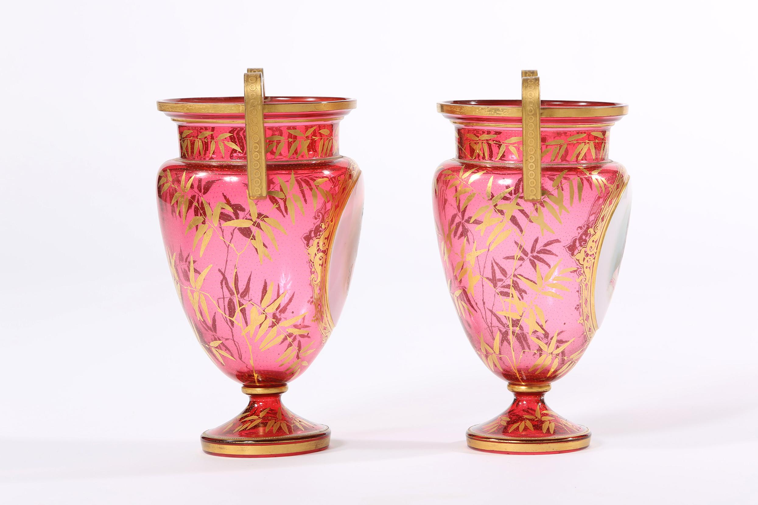 European Early 19th Century Gilt Glass Pair of Vases or Urns For Sale