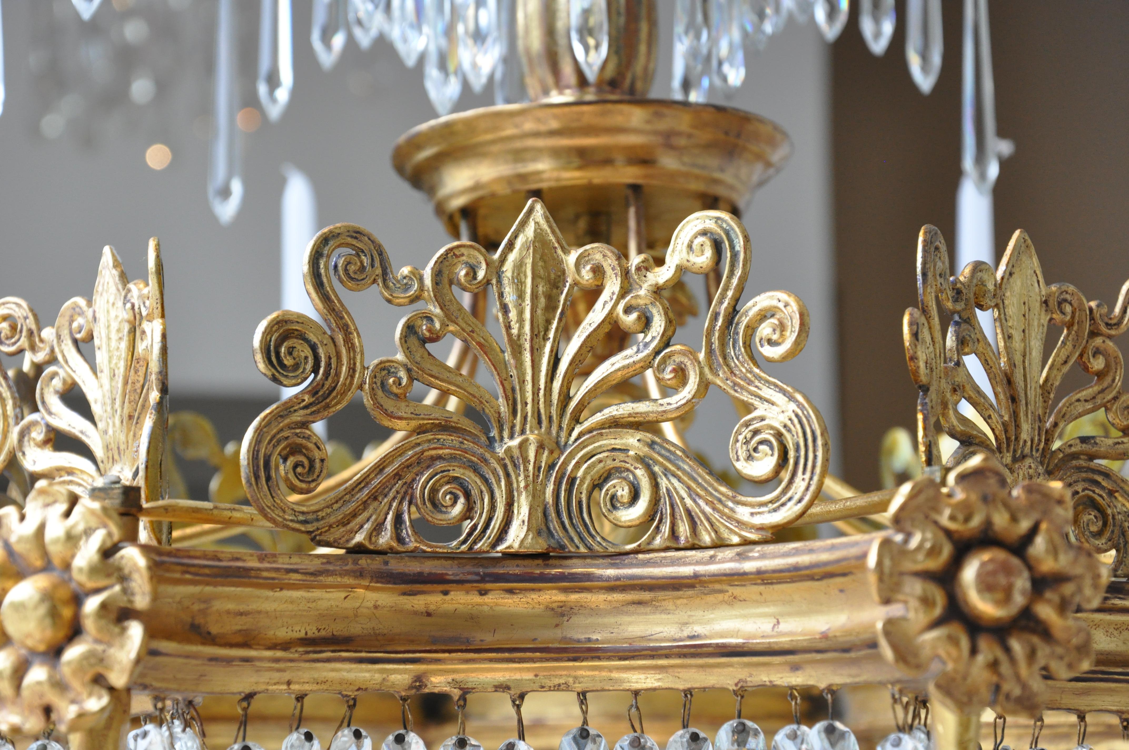 Early 19th Century Gilt Neoclassical Chandelier by Schinkel In Good Condition In Essex, MA