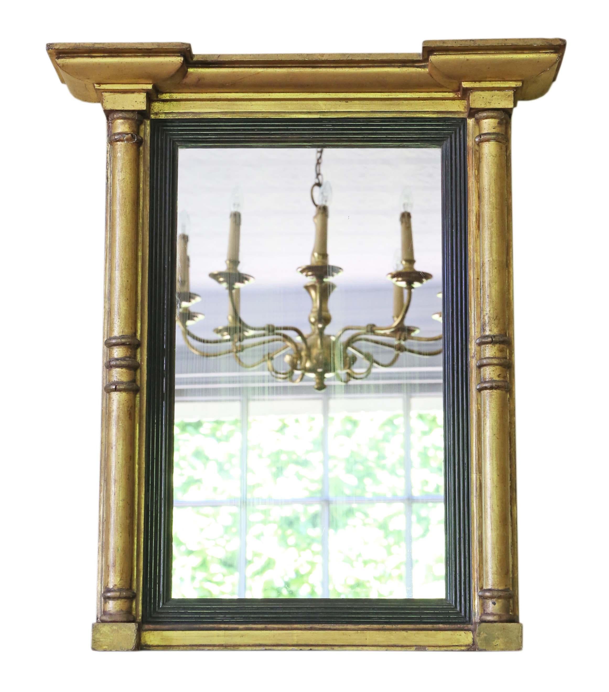 Miroir mural à piédestal doré du début du 19e siècle en vente 2
