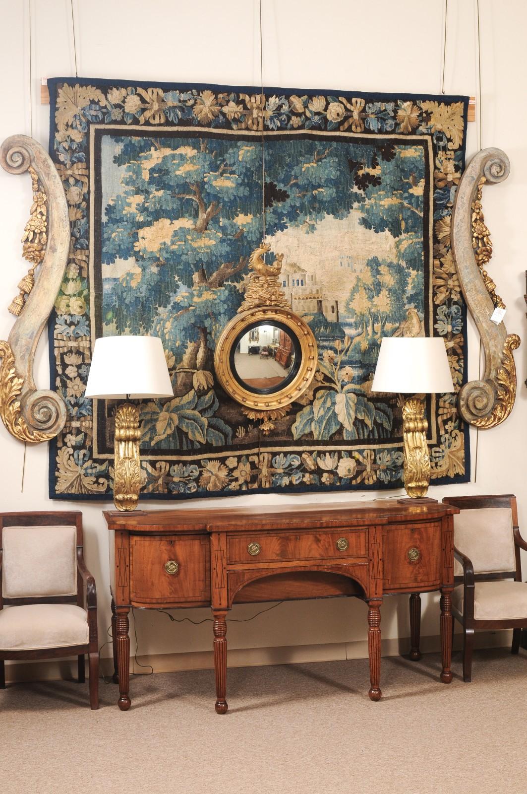 Espejo de ojo de buey de madera dorada de principios del siglo XIX con hipocampo mitológico en Bastante bueno estado para la venta en Atlanta, GA