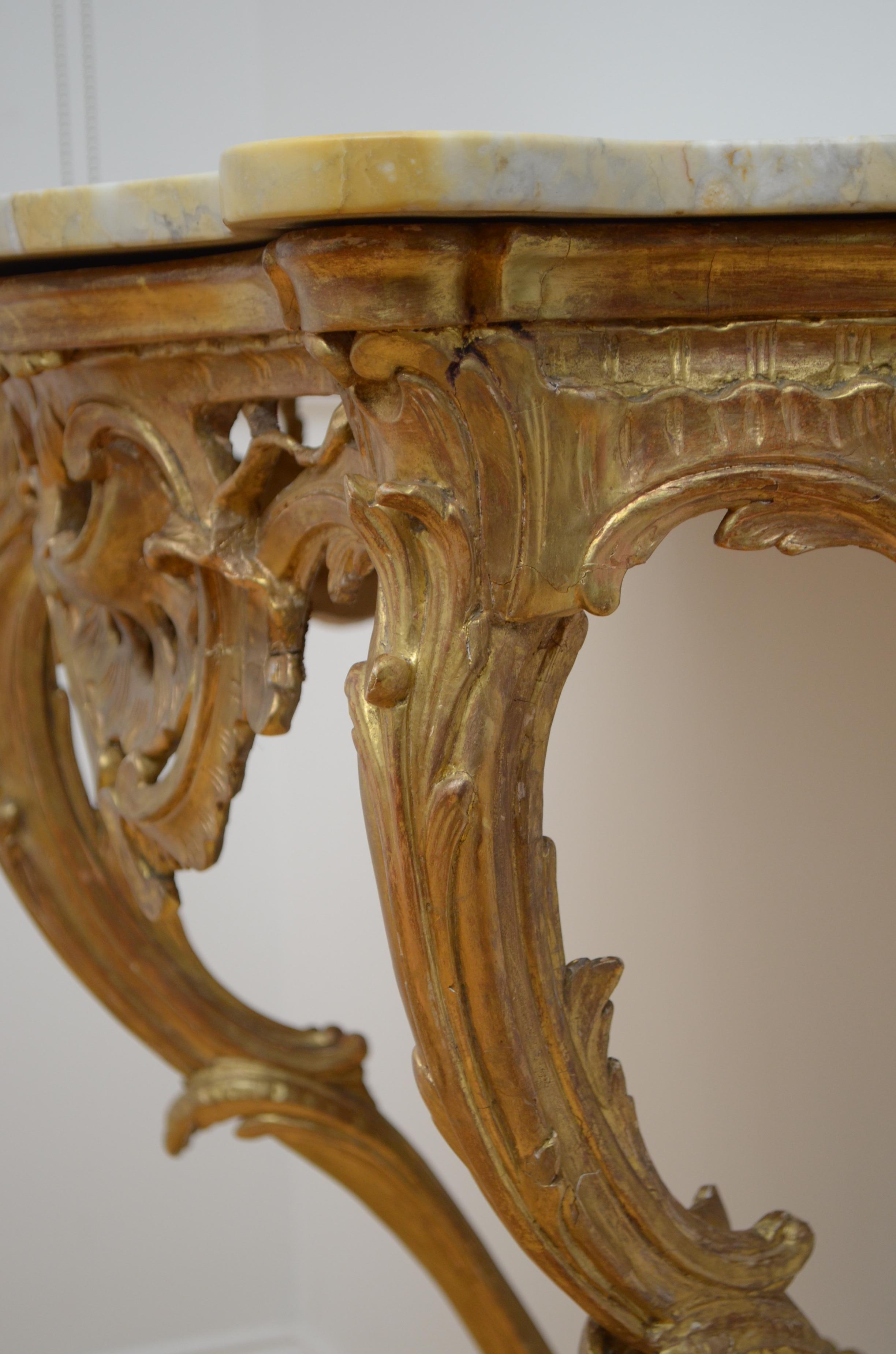 Konsolentisch aus vergoldetem Holz des frühen 19. Jahrhunderts Hall Table im Angebot 2
