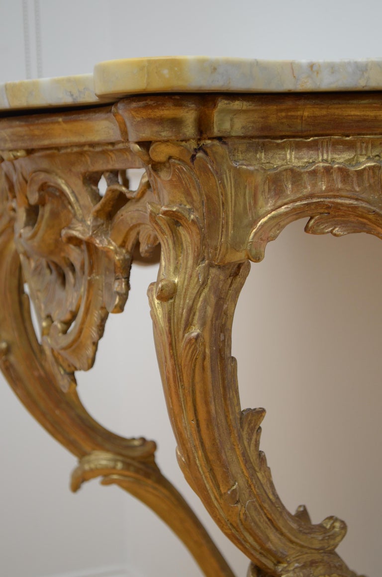 Early 19th Century Giltwood Console Table Hall Table For Sale 3