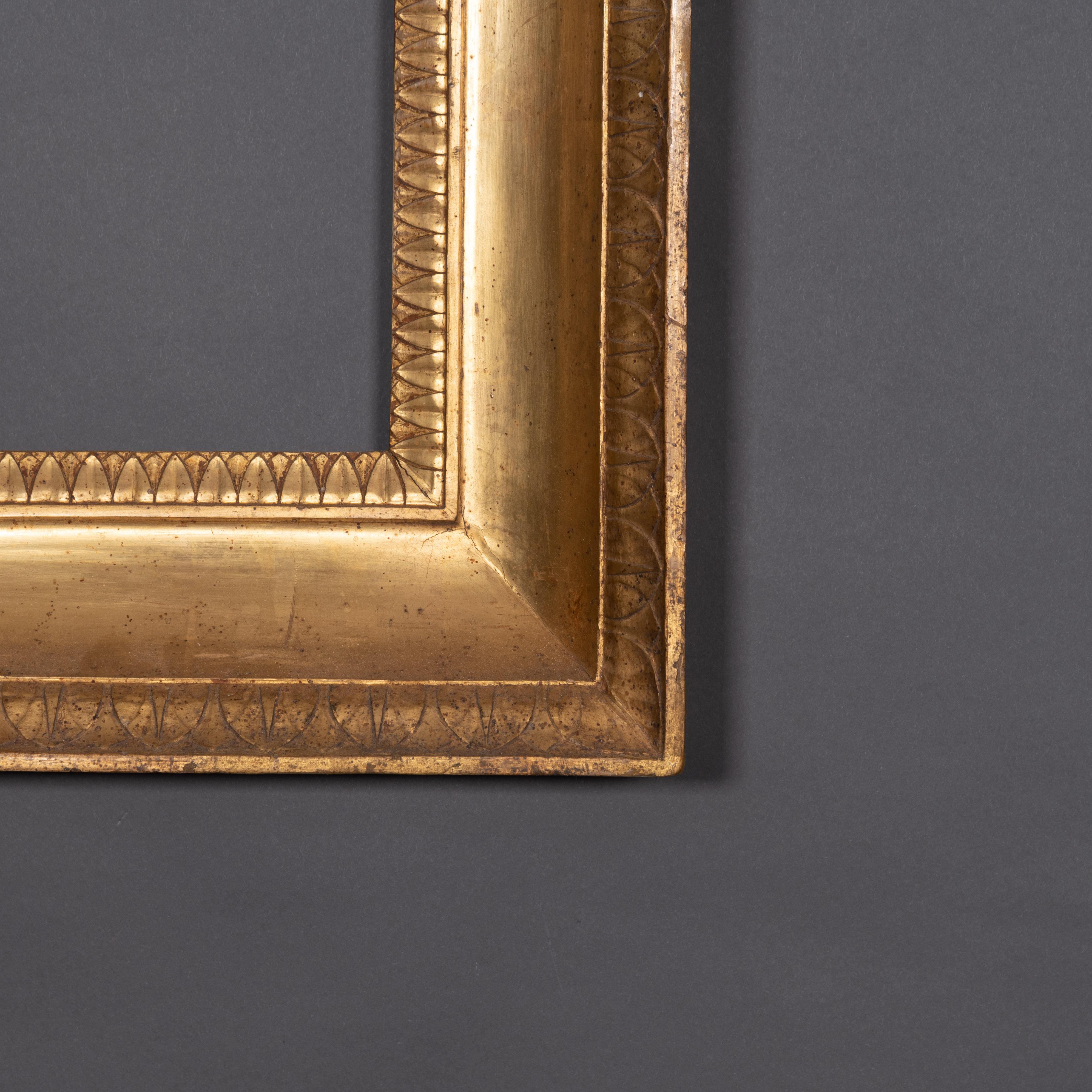 Merveilleux cadre en bois doré d'origine Empire italien avec deux rangées de sculptures
Début du 19e siècle 
Mesures internes cm 58.5 x 47

Chaque article de notre galerie est accompagné, sur demande, d'un certificat d'authenticité délivré par