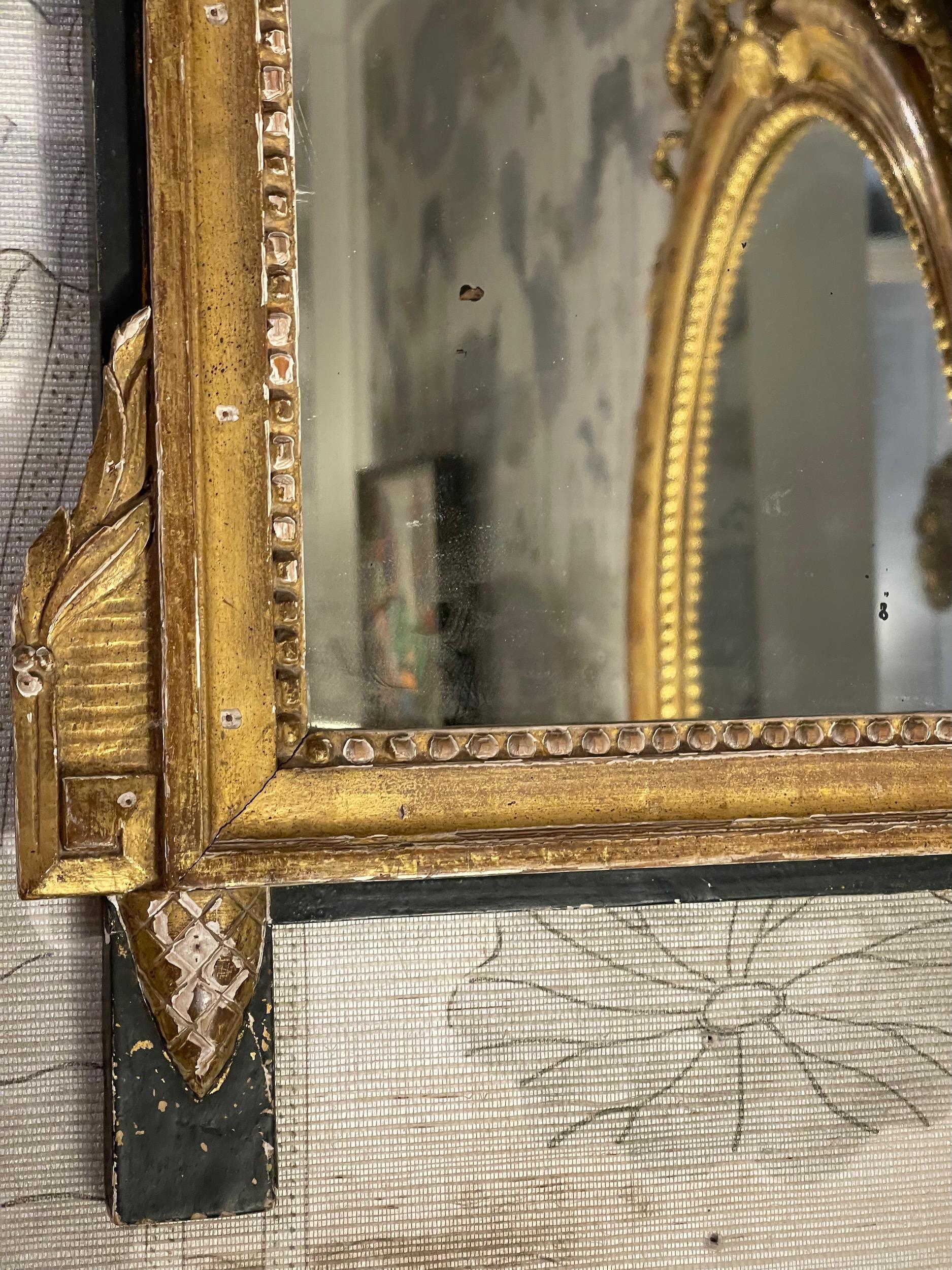 Early 19th Century Giltwood Mirror For Sale 1