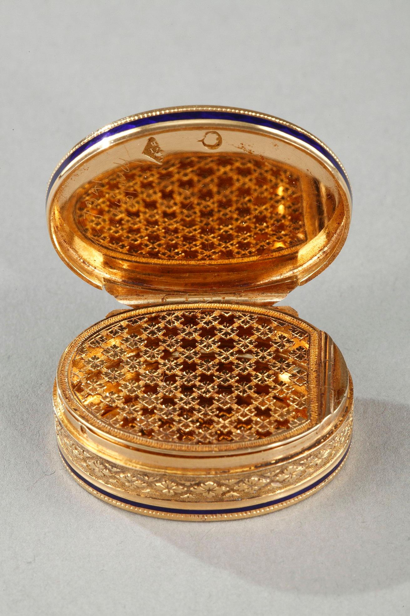 Early 19th Century Gold Vinaigrette In Good Condition For Sale In Paris, FR