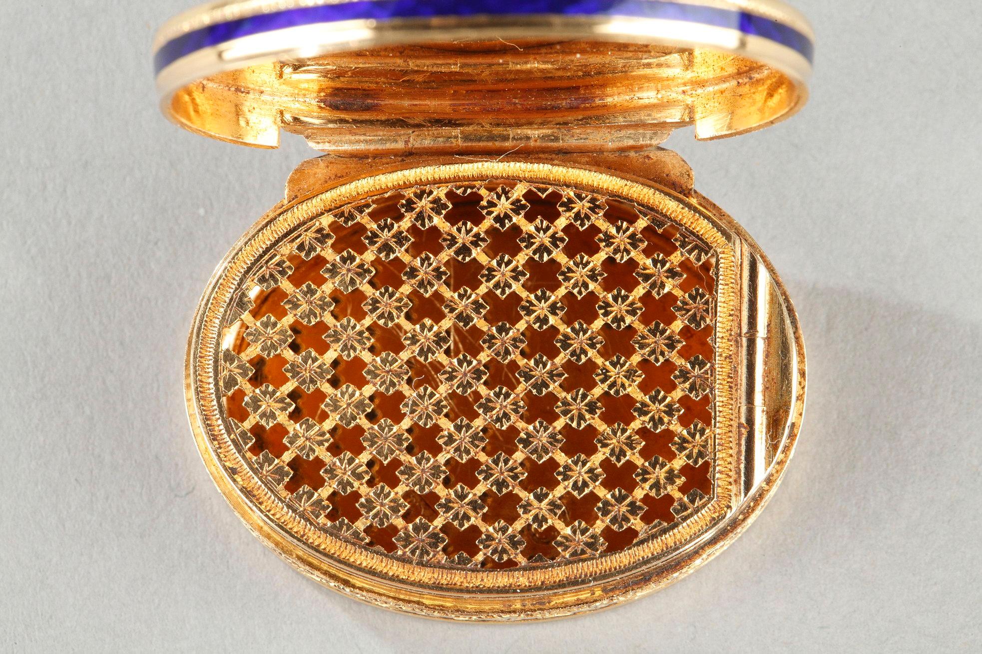 Early 19th Century Gold Vinaigrette For Sale 1