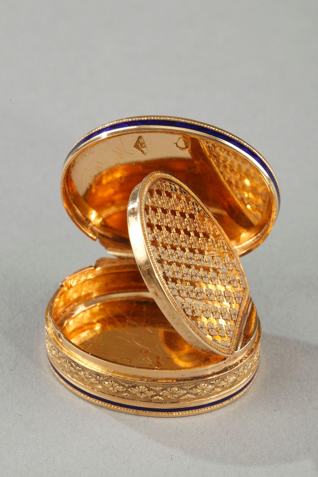 Early 19th Century Gold Vinaigrette For Sale 2