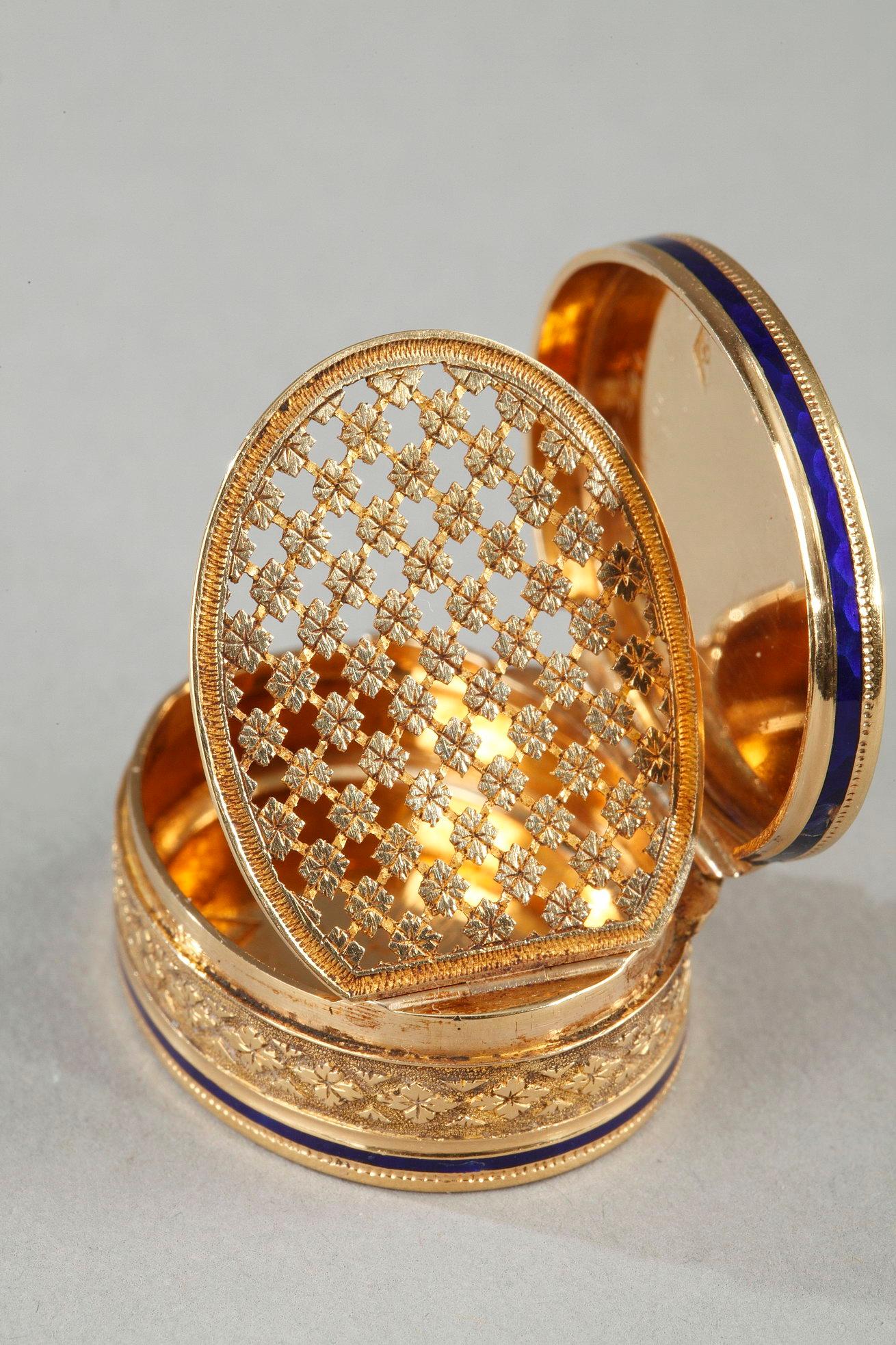 Early 19th Century Gold Vinaigrette For Sale 3