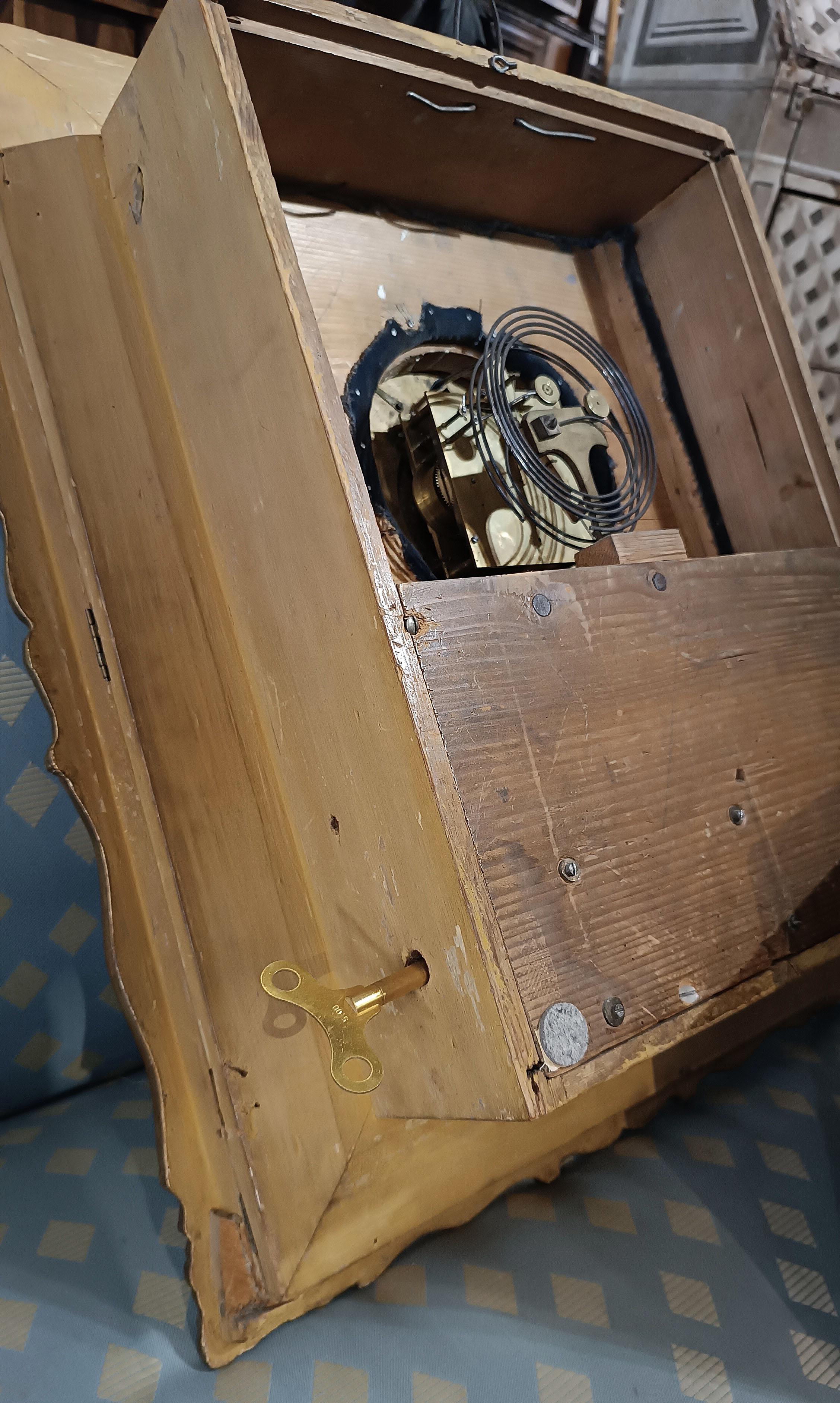 EARLY 19th CENTURY GOLDEN WALL CLOCK WITH MUSIC BOX For Sale 2