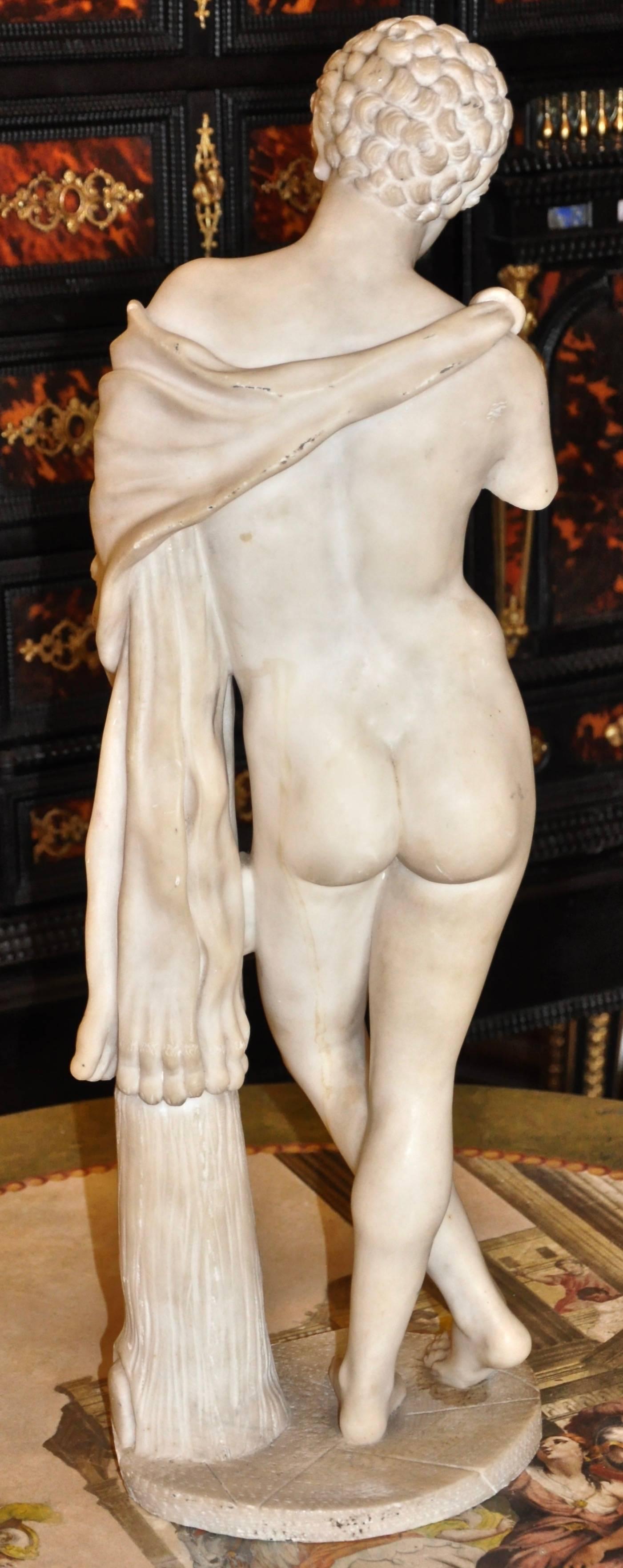 Early 19th century carved Alabaster statue of The Young Hercules

--Fragmentary as shown
--Handsome Youth with Nemean Lion Skin
--Beautifully carved.