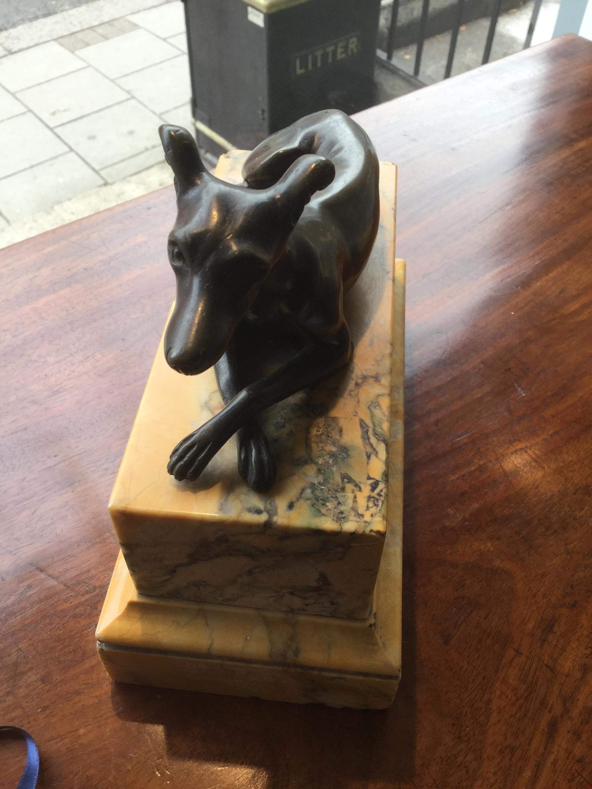 Early 19th Century Grand Tour Bronze Figure on a Sienna Marble Plinth In Good Condition For Sale In Bradford on Avon, GB