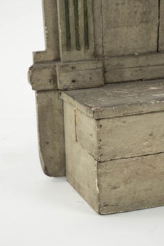 Santuario doméstico pintado de verde de principios del siglo XIX