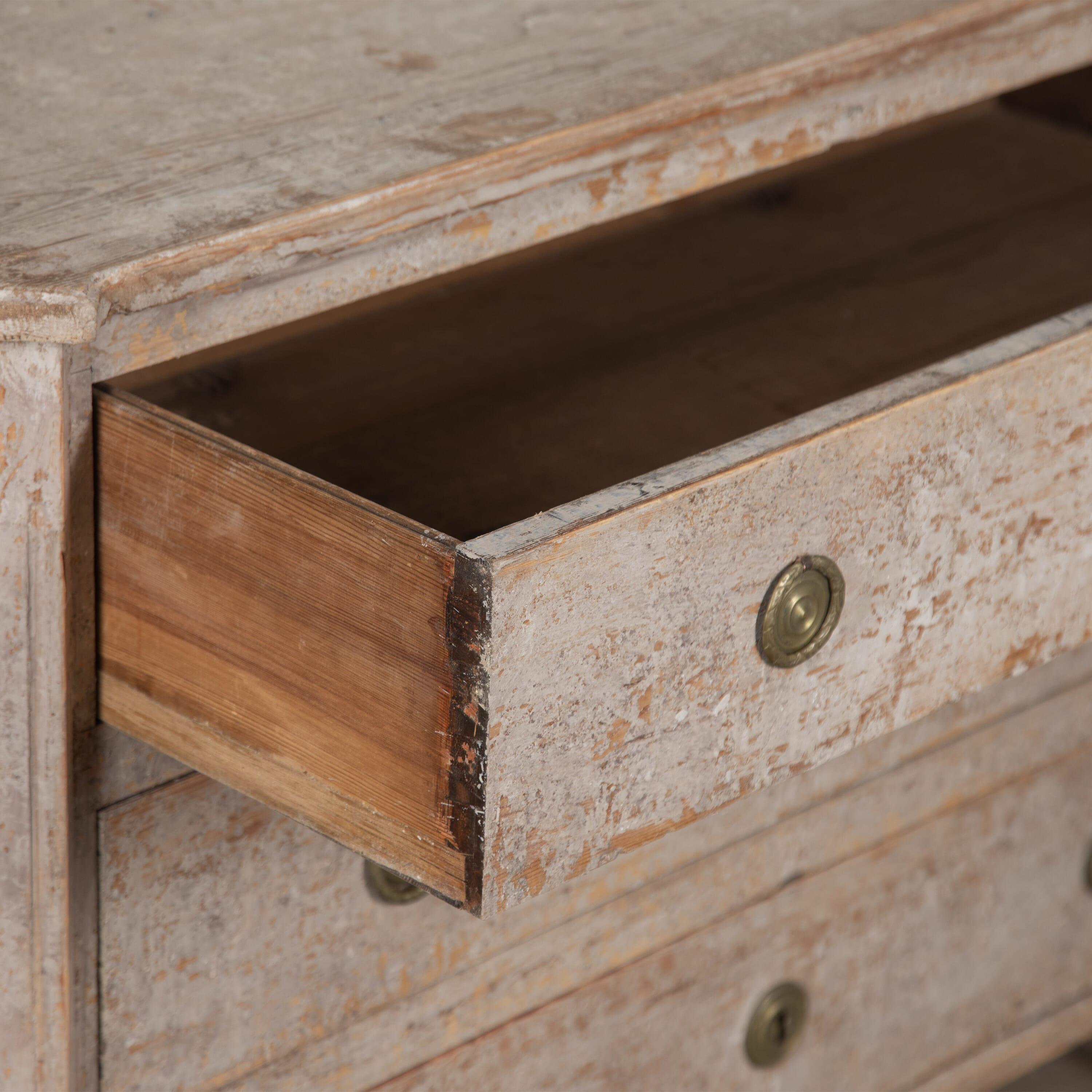 Early 19th Century Gustavian Commode In Good Condition In Tetbury, Gloucestershire